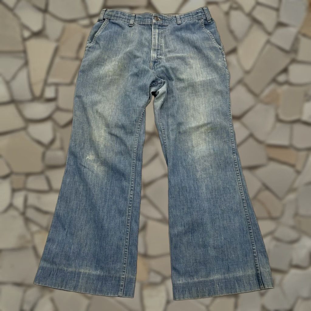 Levis Mens Jeans Size 38x30 Extra Large Blue Denim Bell Bottom Vintage