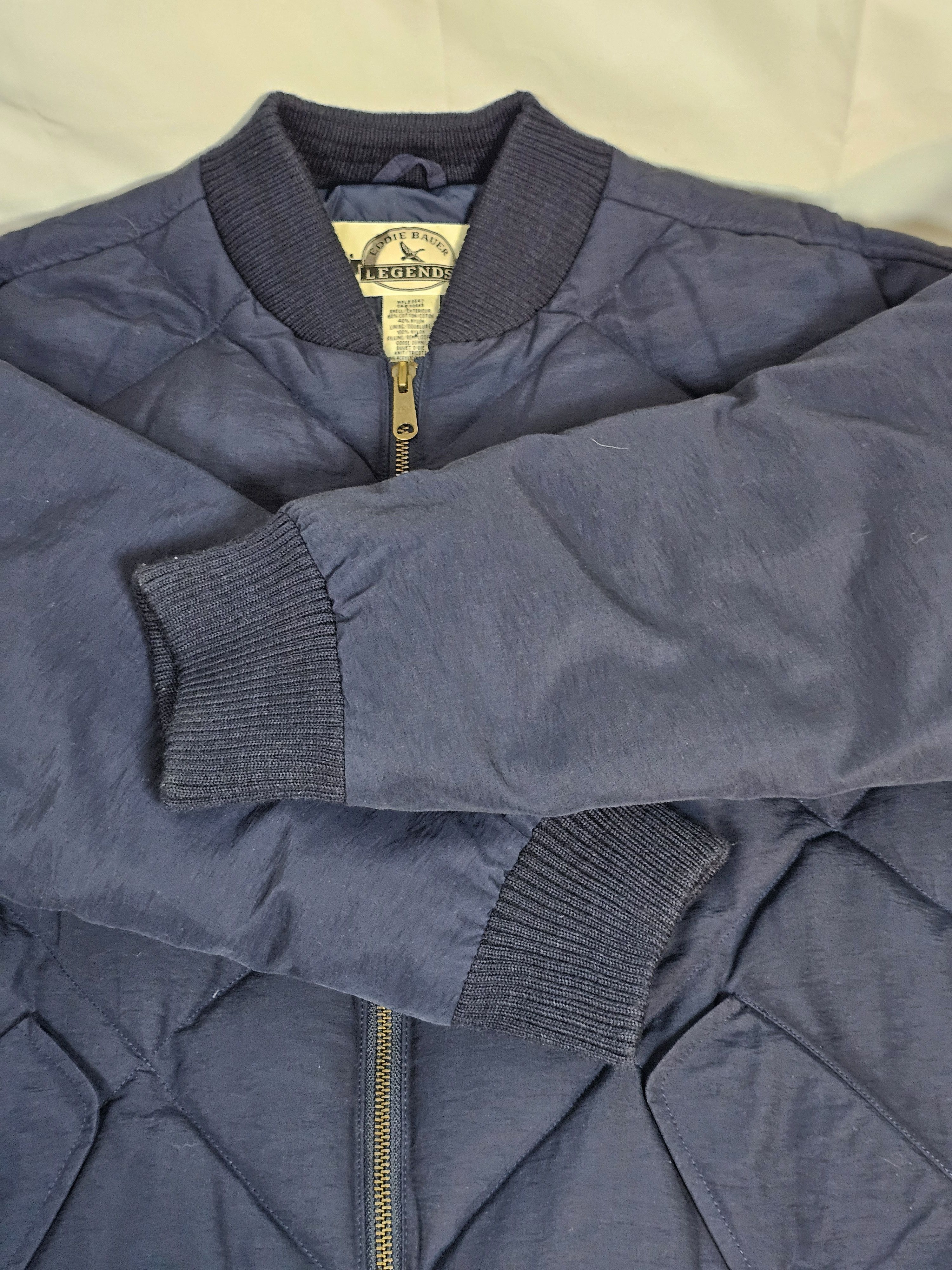 Eddie Bauer Eddie Bauer Vintage Down Jacket Men's Small EUC Size US S / EU 44-46 / 1 - 8 Thumbnail