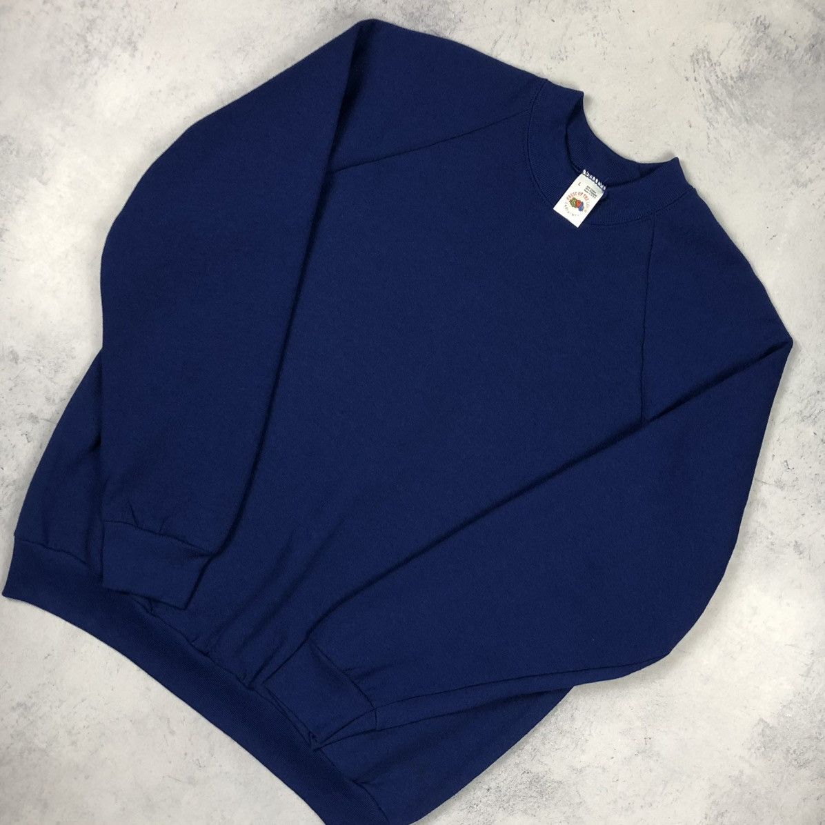 Fruit Of The Loom Vintage 90s Fruit of the Loom Sweatshirt Size US XL / EU 56 / 4 - 1 Thumbnail