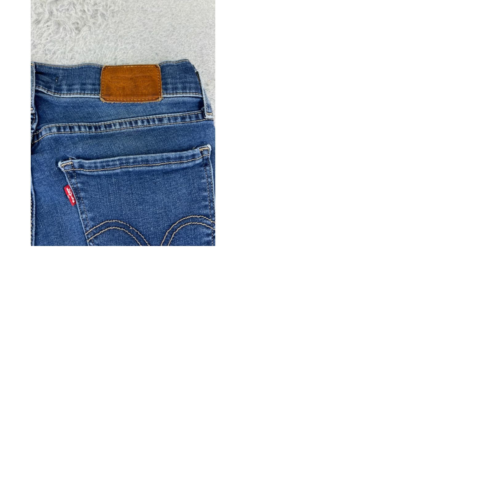 Levi's Levi's Jeans Womens 26 Blue Denim Skinny Stretch 26x30 Regular 5-Pocket Design Light Blue Vintage No N/A Size 26" / US 2 / IT 38 - 11 Thumbnail