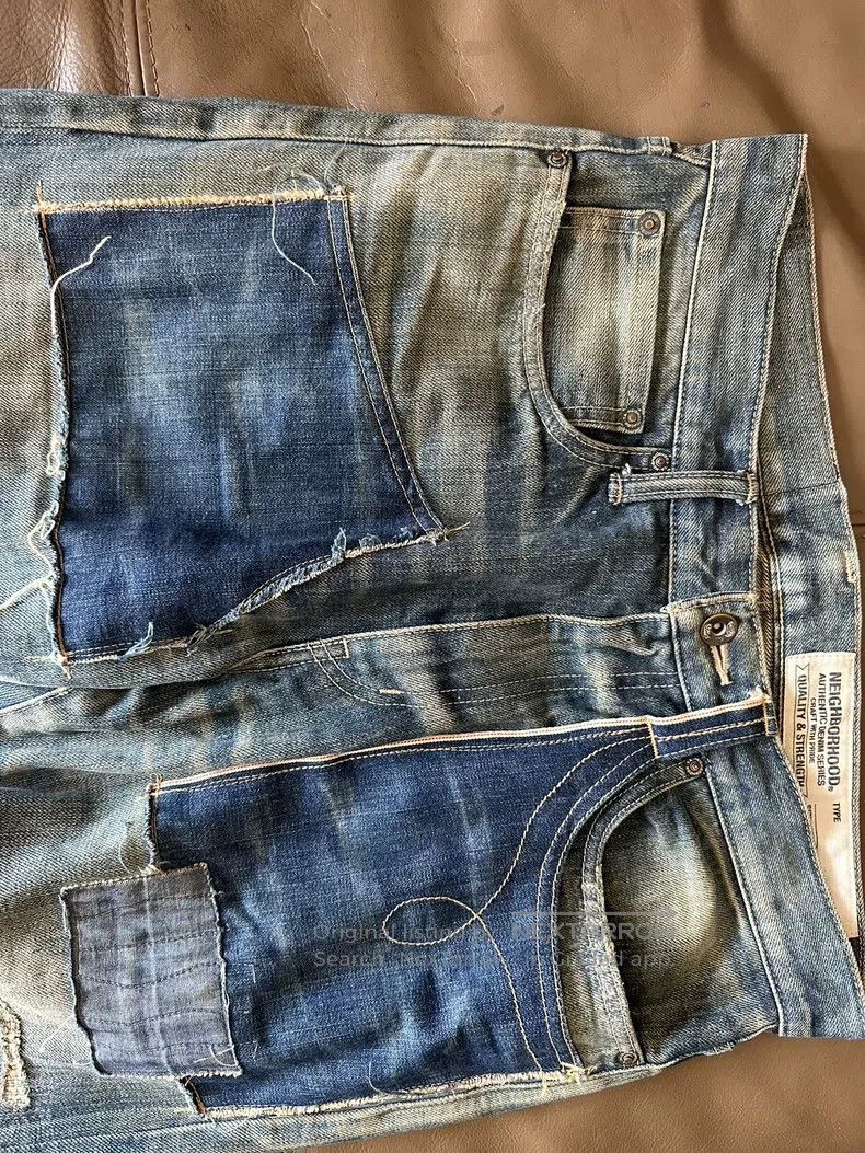 Neighborhood Neighborhood size S Jeans Size US 27 - 2 Thumbnail