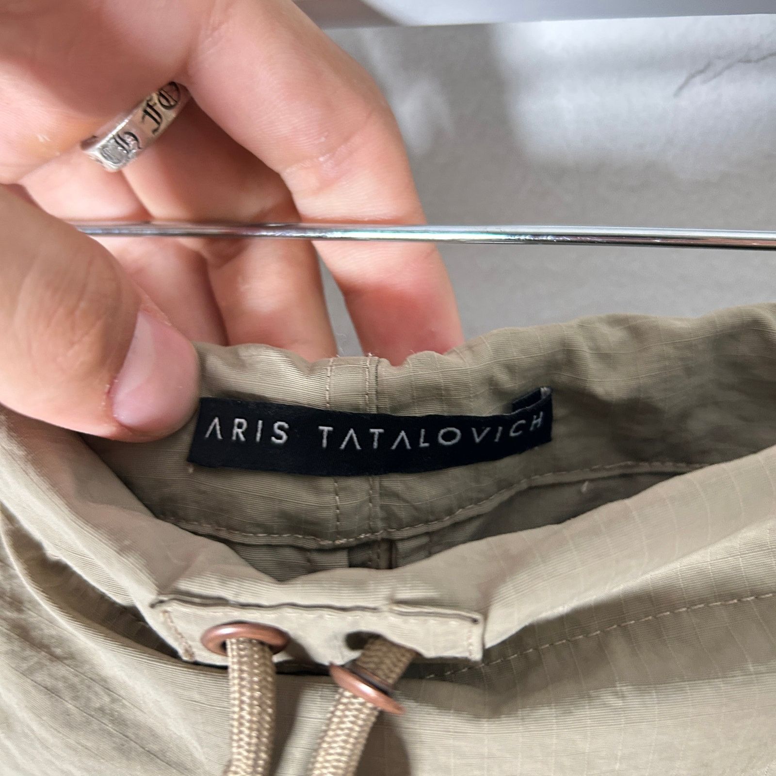 Aris Tatalovich Aris Tatalovich Khaki Technical Cargo Skirt Size M Size 29" - 4 Thumbnail