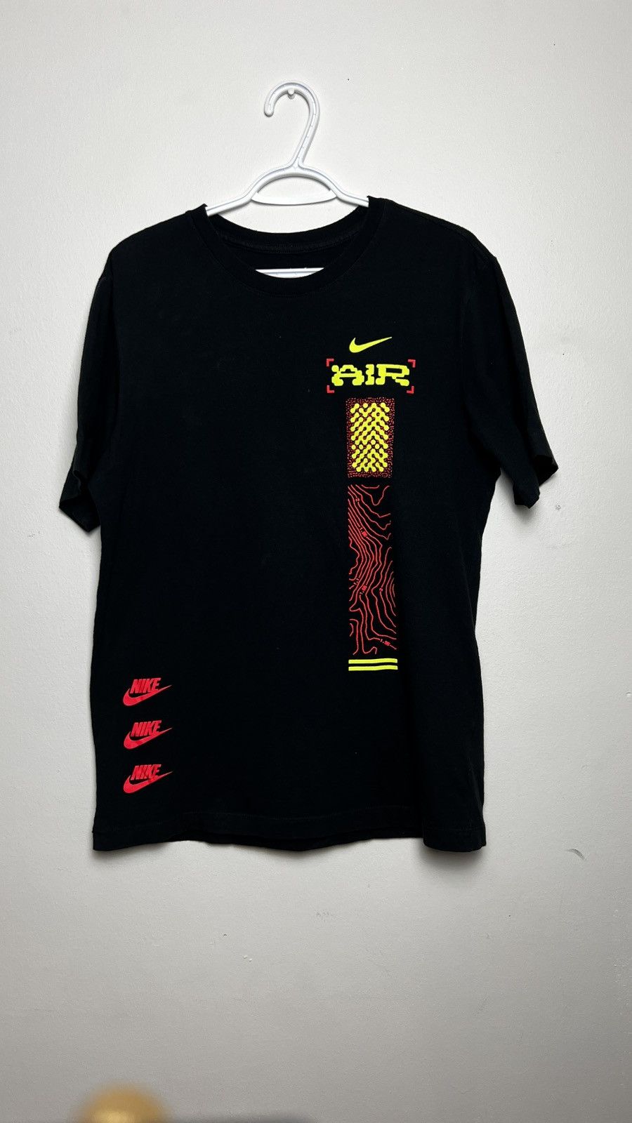 Nike Black/Neon Nike Tee Size US M / EU 48-50 / 2 - 1 Thumbnail