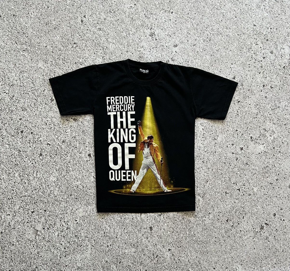 Band Tees Freddie Mercury The King Of Queen Rock Band T-Shirt Size US S / EU 44-46 / 1 - 3 Thumbnail