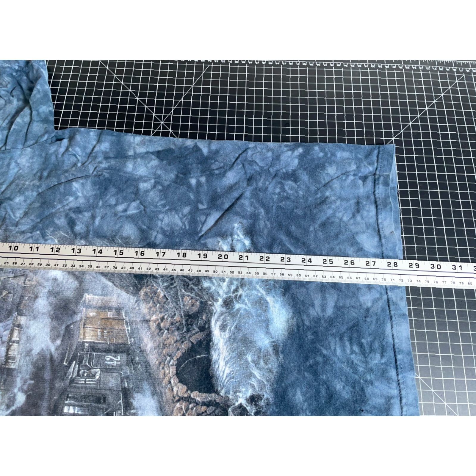 The Mountain VINTAGE The Mountain T-Shirt Blue Tie Dye 1998 Train Graphic XL Men’s 90s AOP Size US XL / EU 56 / 4 - 6 Thumbnail