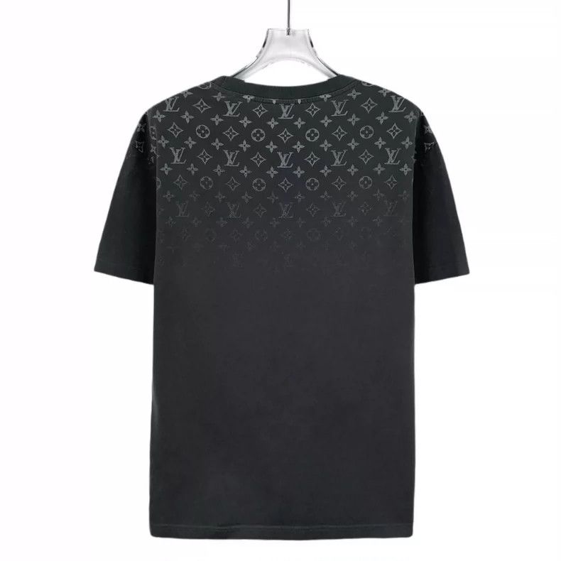 Louis Vuitton Louis Vuitton 24 grey cotton crewneck T-shirt with logo pr Size US M / EU 48-50 / 2 - 2 Thumbnail
