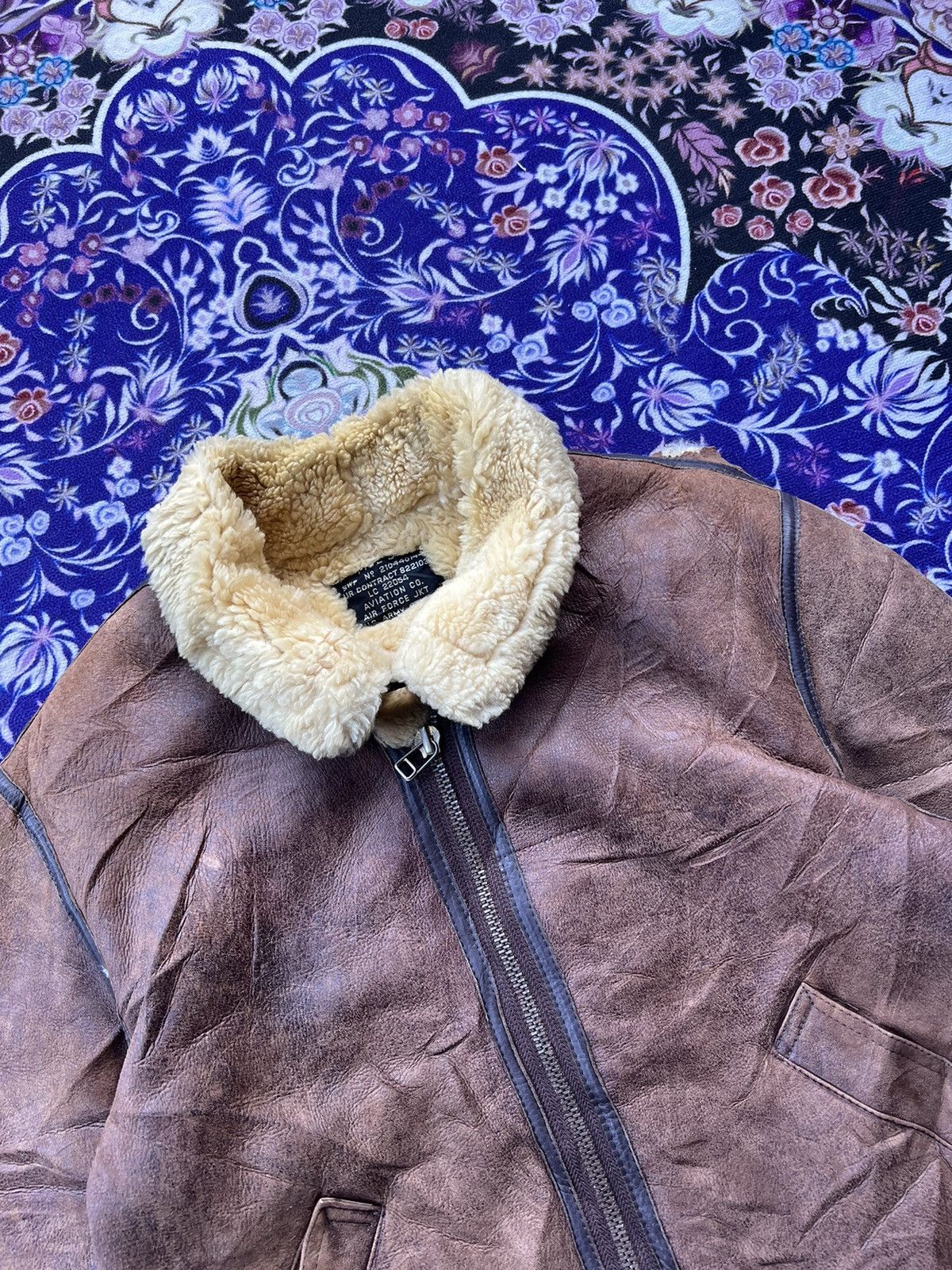 Avirex Distressed Type B-3 Leather Sherpa Shearling Flying Jacket Size US L / EU 52-54 / 3 - 6 Thumbnail