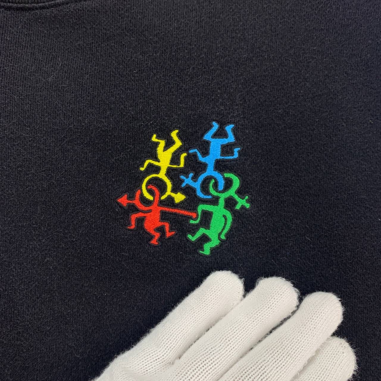 Uniqlo Y2K Vintage KEITH HARING x UNIQLO Sweatshirt #2355/25 Size US L / EU 52-54 / 3 - 2 Thumbnail