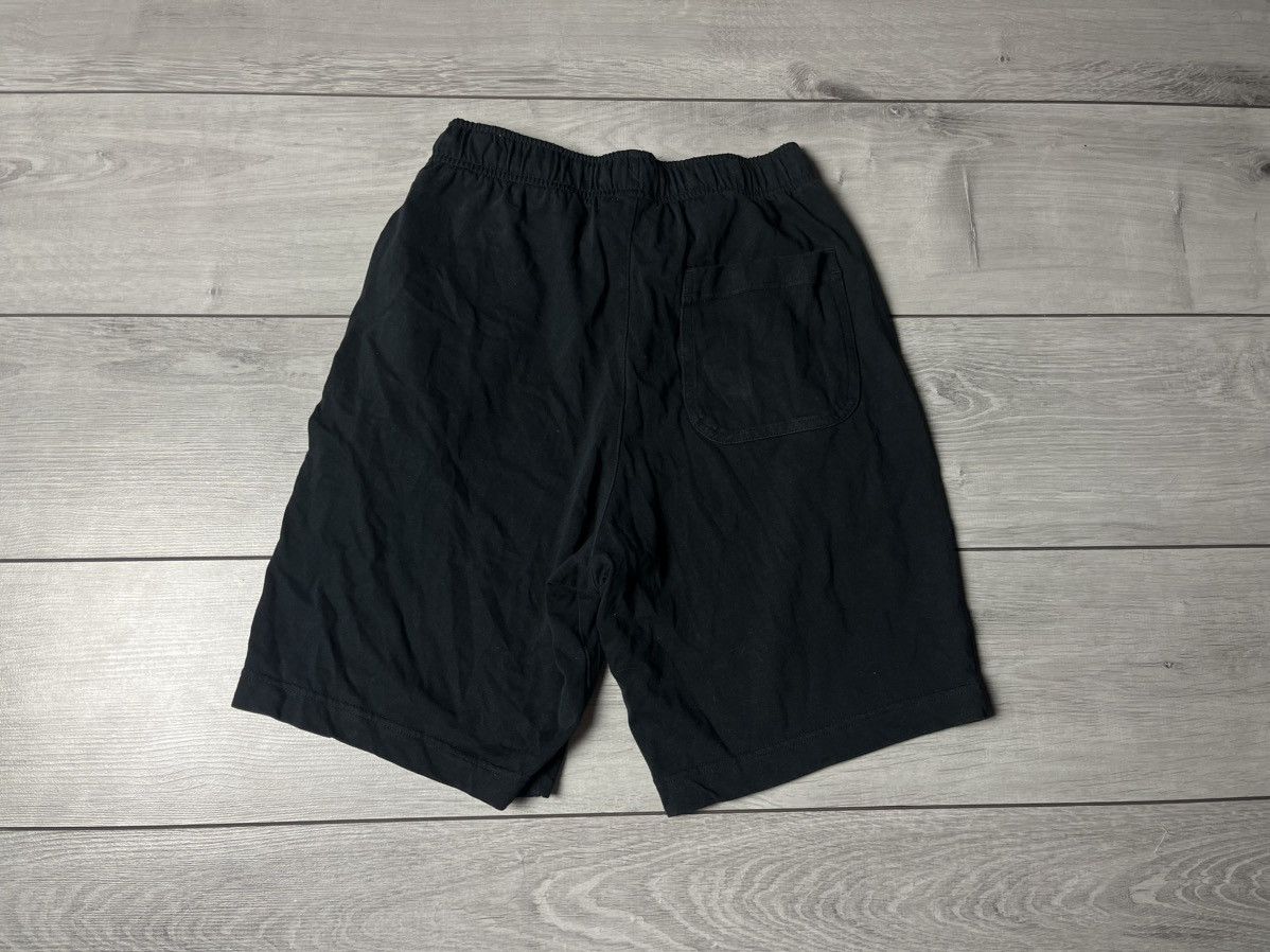 Nike Nike sweat shorts size small Size US 30 / EU 46 - 4 Thumbnail