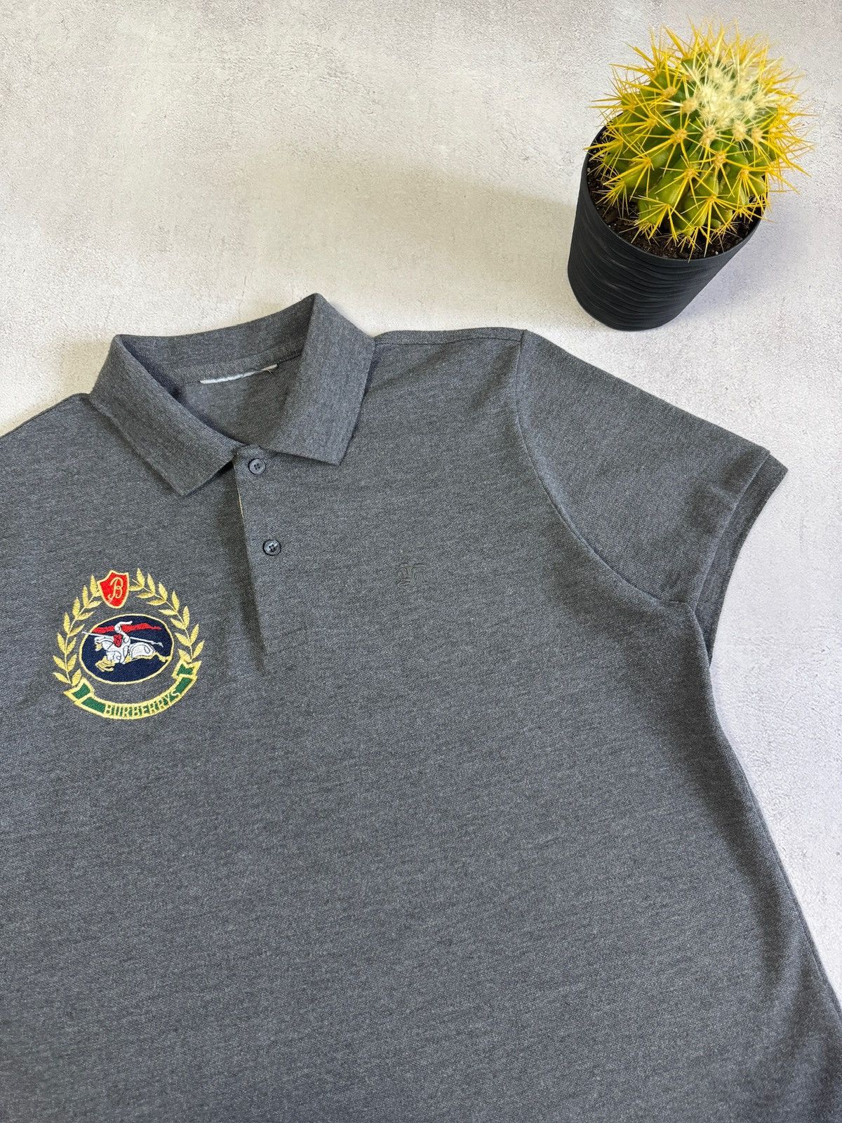 Burberry Burberry Polo Shirt Embroidered Big Logo Gray Mens Luxury Size US L / EU 52-54 / 3 - 3 Thumbnail