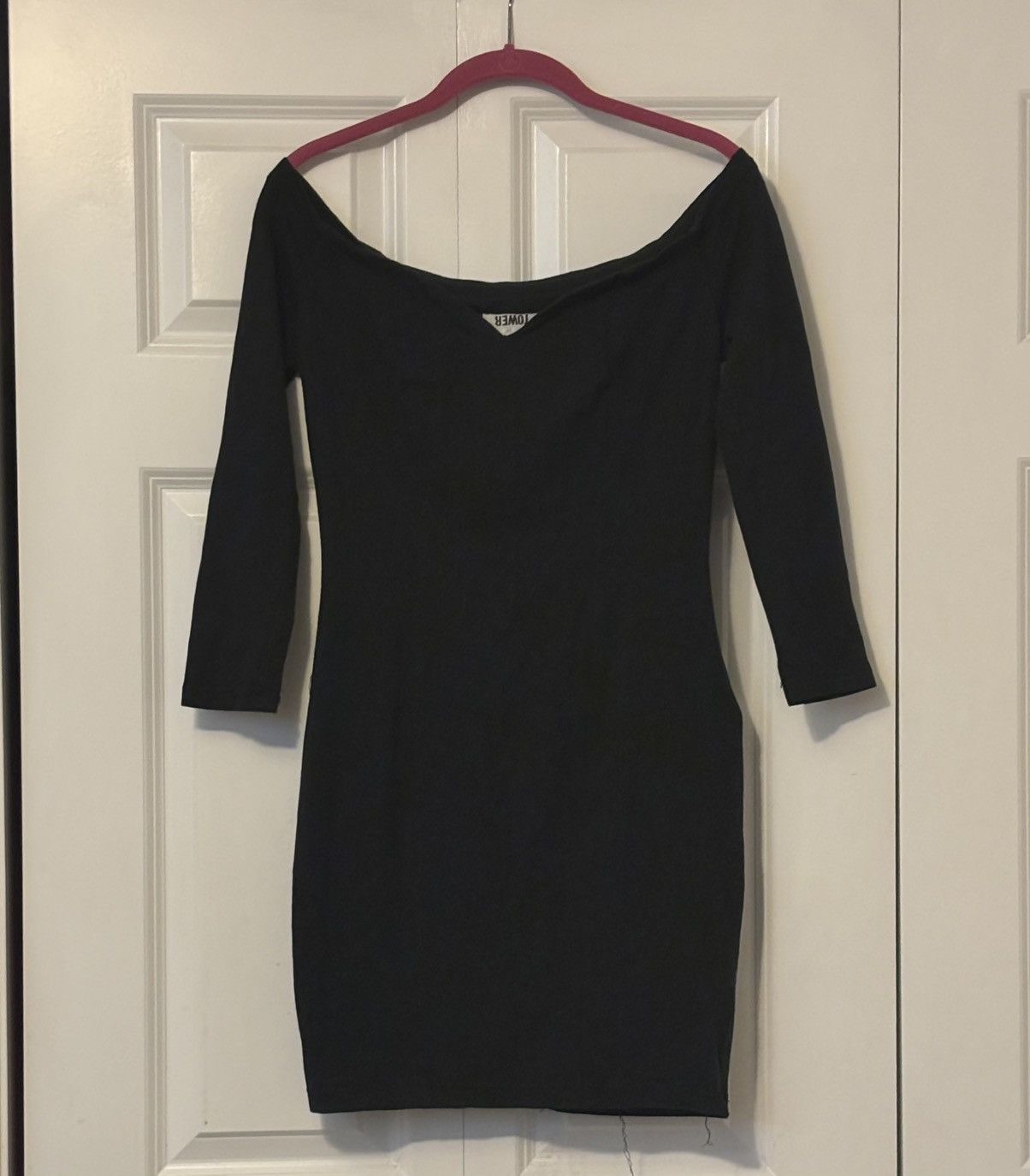 Vintage Vintage Tower Off Shoulder Bodycon Sexy Mini Dress Small Size S / US 4 / IT 40 - 1 Thumbnail