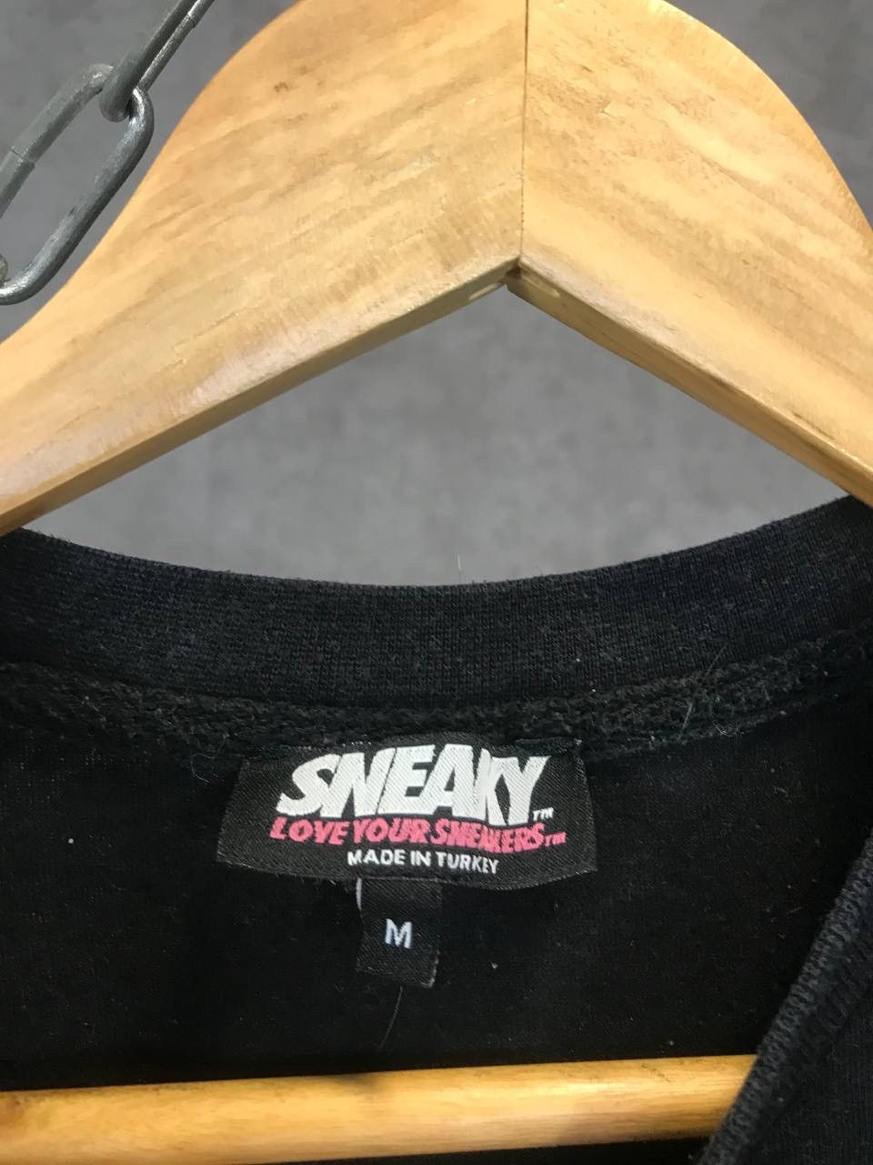 Other Casual Bear Sneaky streetwear tee Size US M / EU 48-50 / 2 - 4 Thumbnail