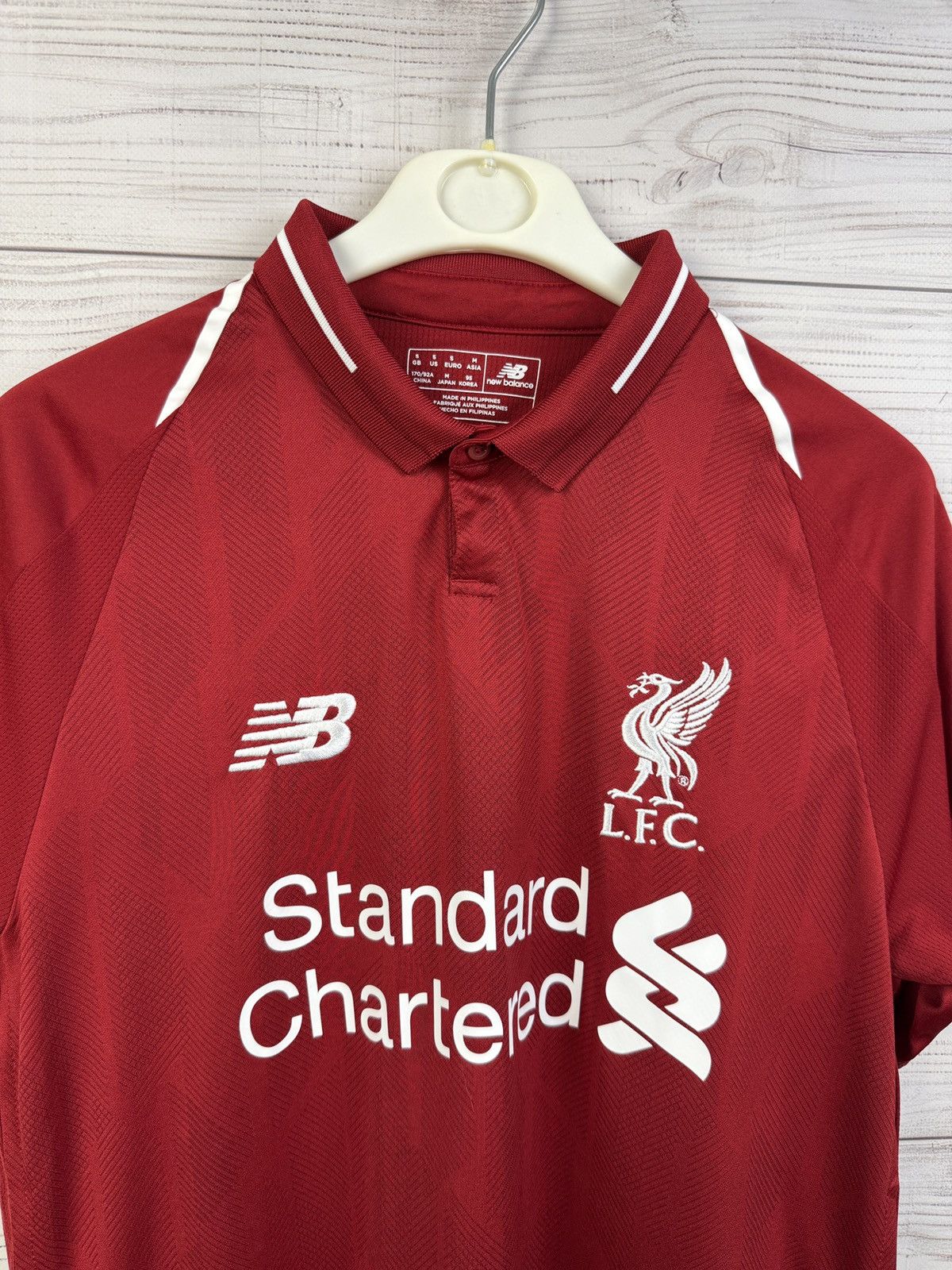 New Balance New Balance Liverpool M.Salah #11 Soccer jersey Size US S / EU 44-46 / 1 - 3 Thumbnail