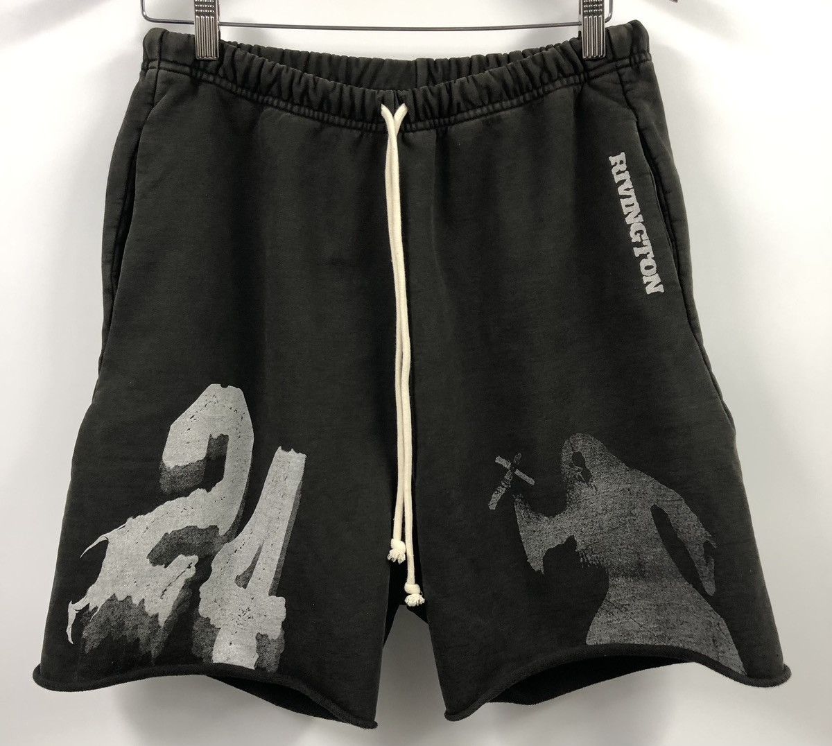 Rivington roi Rebis RRR123 Enemy Track Black Sweat Shorts XL
