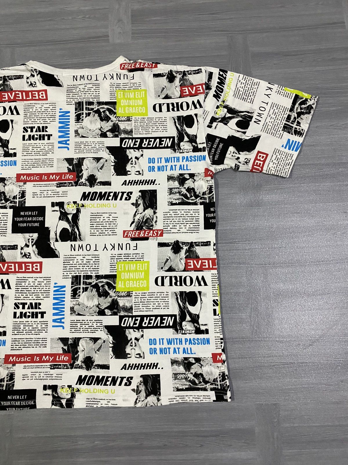 Japanese Brand Thunder Storm Newspaper Headlines Tees Size US XL / EU 56 / 4 - 12 Thumbnail