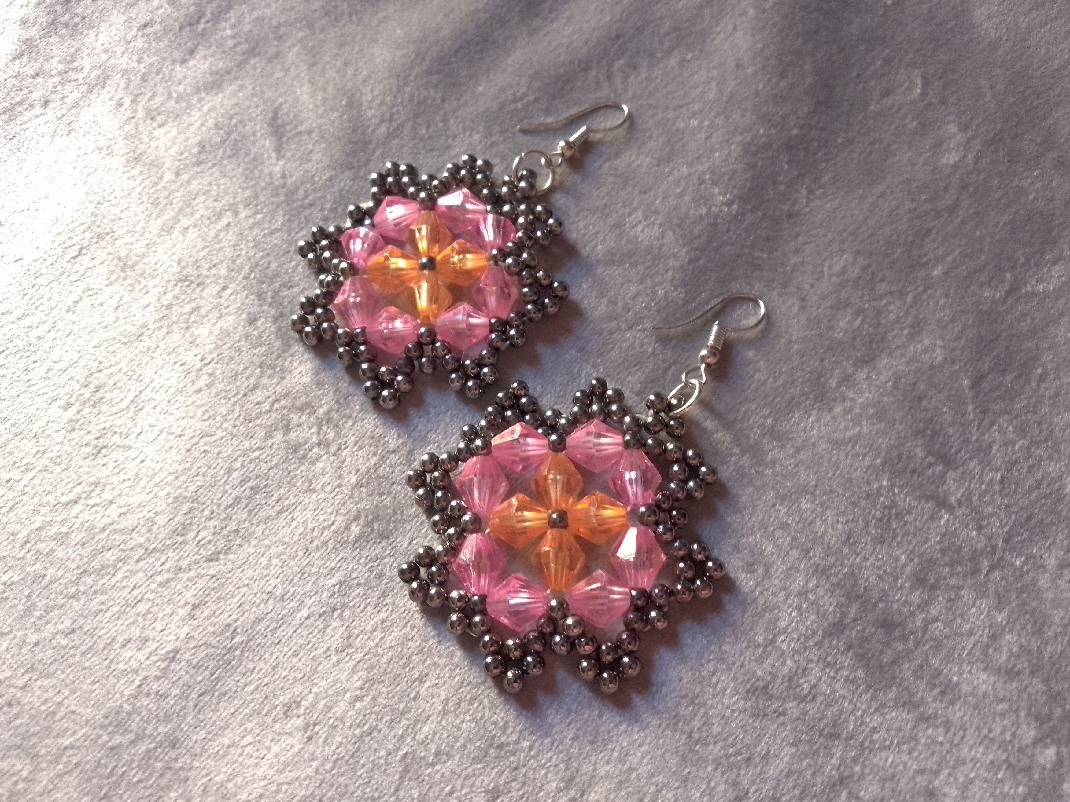 Handmade Earrings in Brass Pink/Orange Flower Shape Size ONE SIZE - 3 Thumbnail