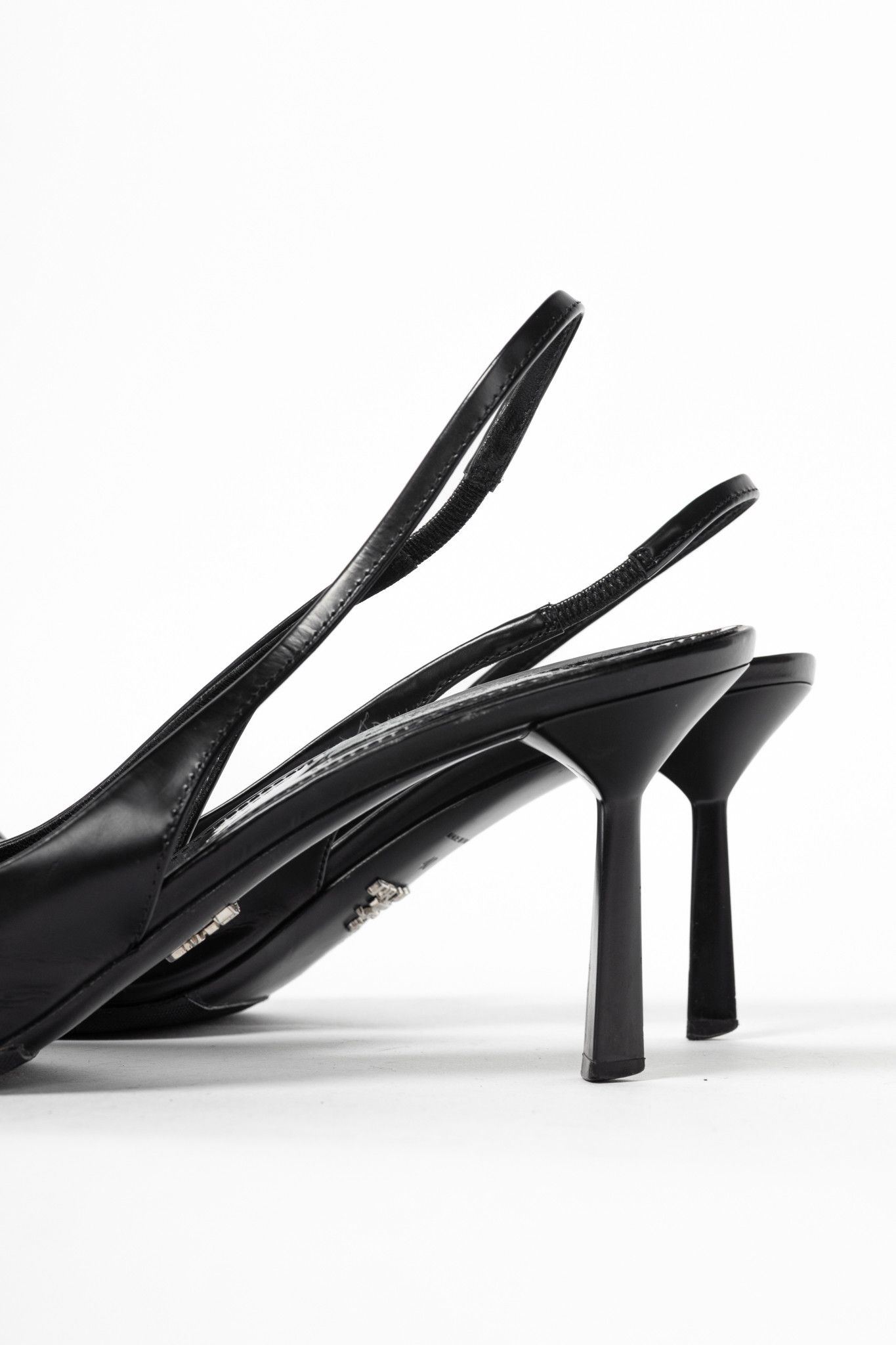 Prada Prada Black Leather Logo Pointed-Toe Slingback Heels Size US 9.5 / IT 39.5 - 8 Thumbnail