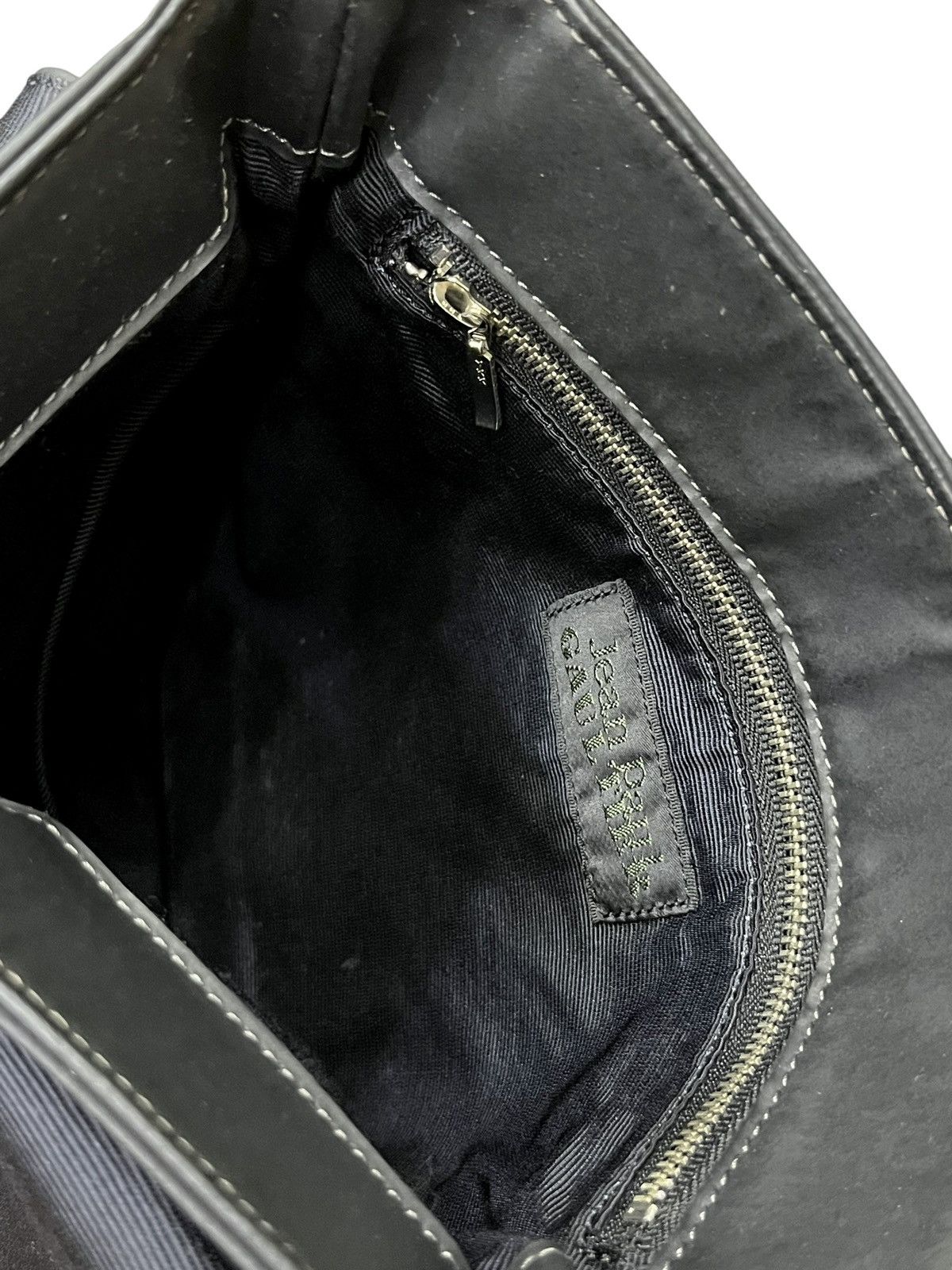 Jean Paul Gaultier Jean Paul Gaultier Archive Black Sling Bag Rare Size ONE SIZE - 9 Thumbnail