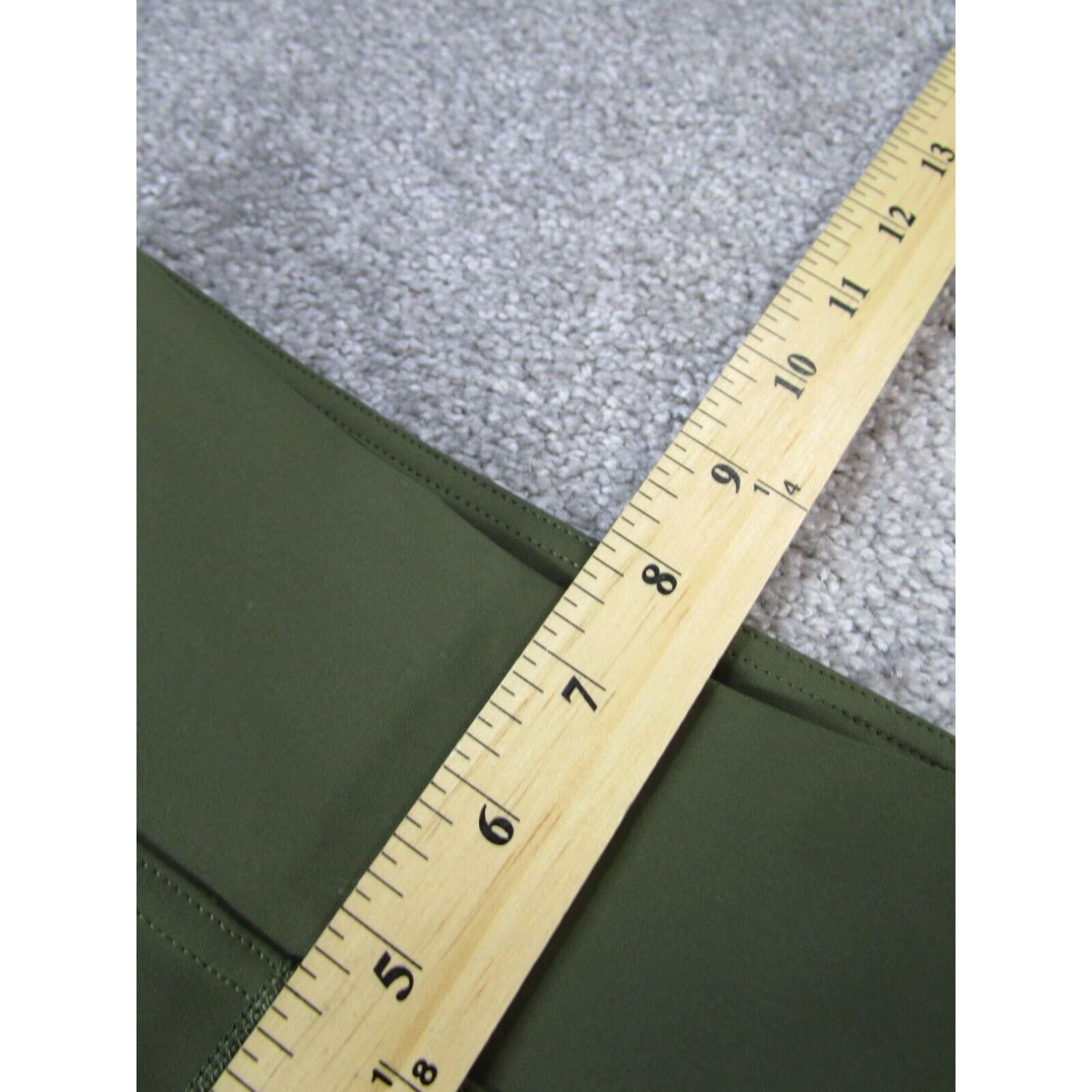 Outdoor Voices Outdoor Voices Womens XS Green Reflective Compression Leggings Size 26" / US 2 / IT 38 - 6 Thumbnail