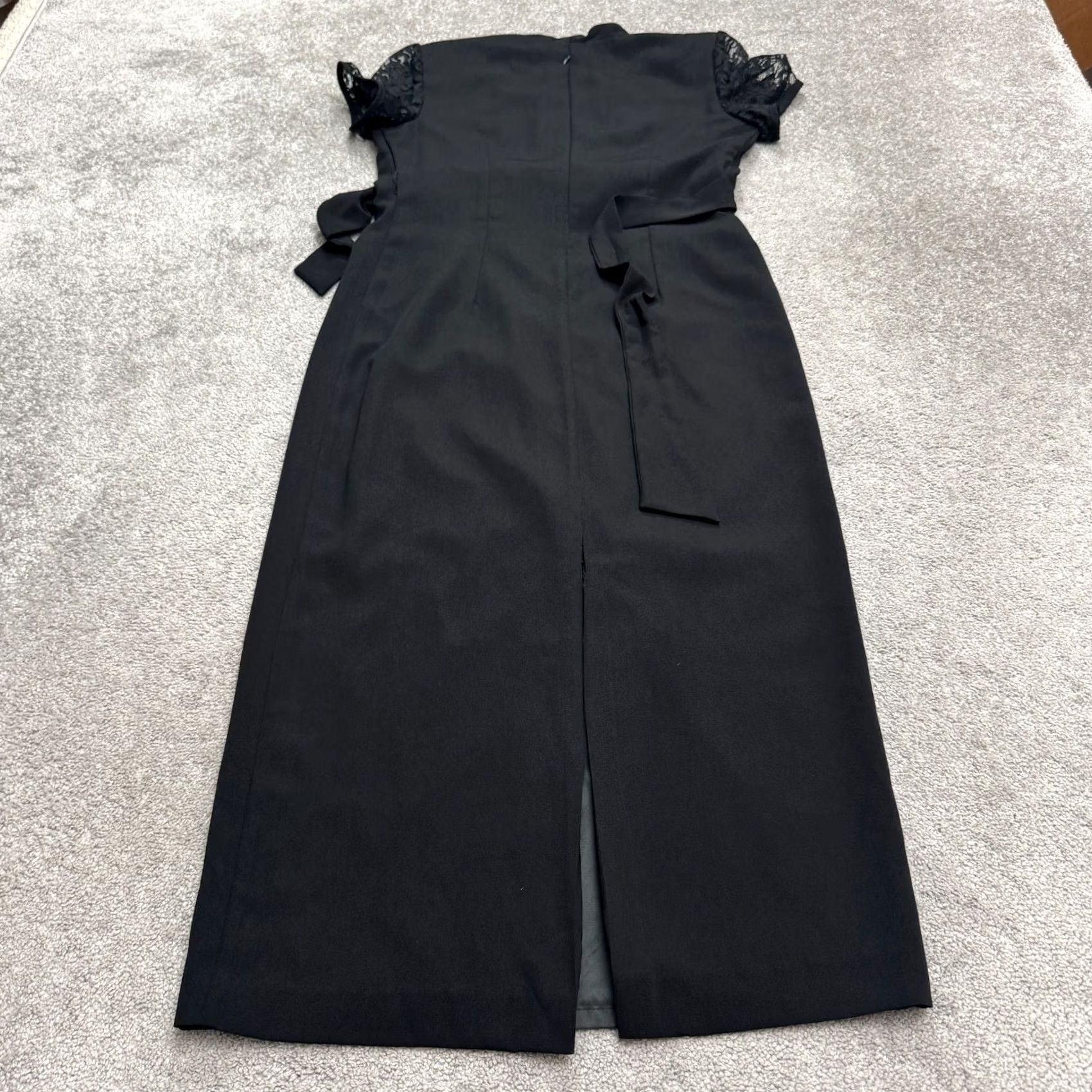 Vintage Vintage Virgo Belted Midi Sheath Wrapped Dress Womens 10 Black Lace Sleeve 90s Classic Dark Floral? Size L / US 10 / IT 46 - 2 Thumbnail