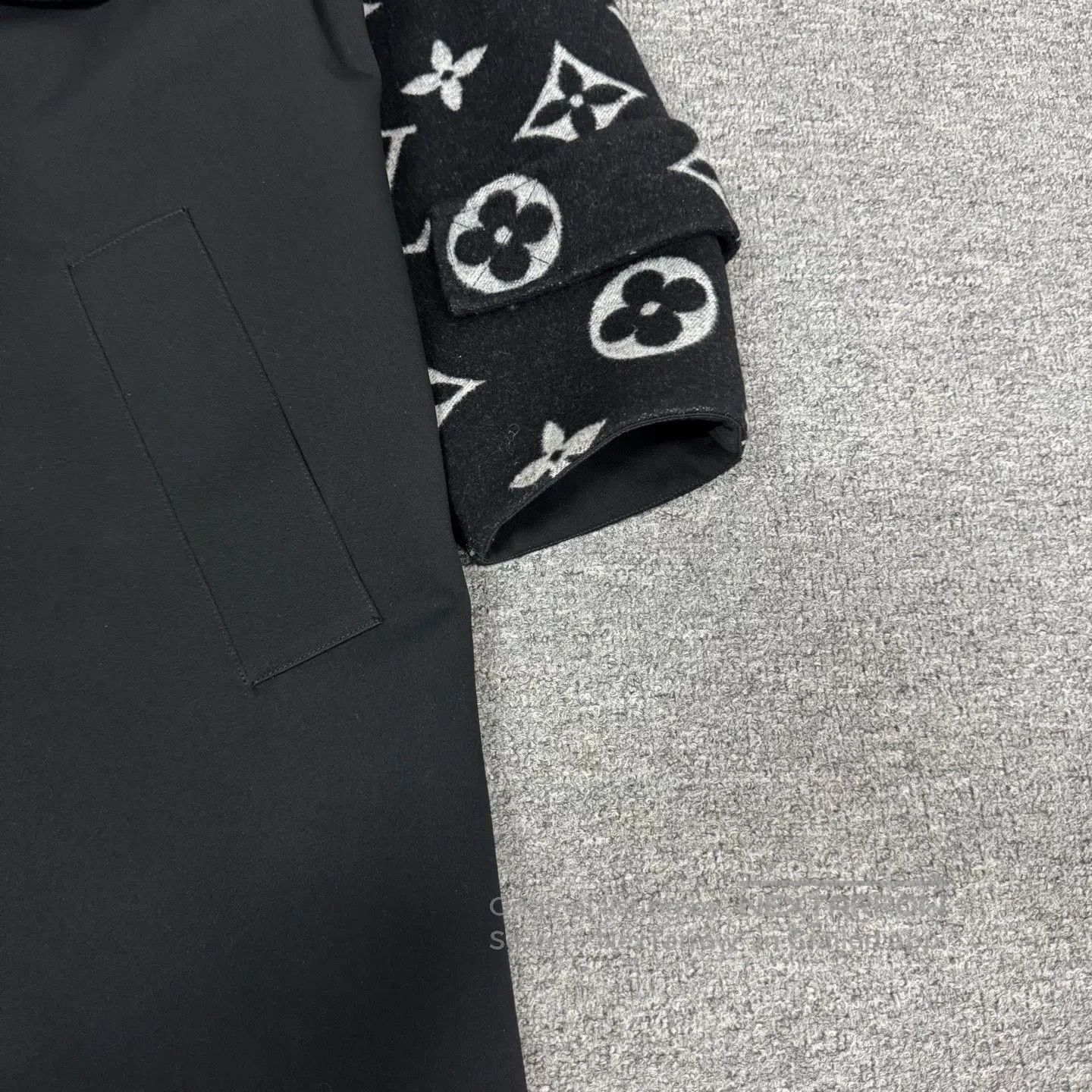 Louis Vuitton Louis Vuitton size 32 SS24 Wool Stitched Full-Print Medium Size XS / US 0-2 / IT 36-38 - 5 Thumbnail