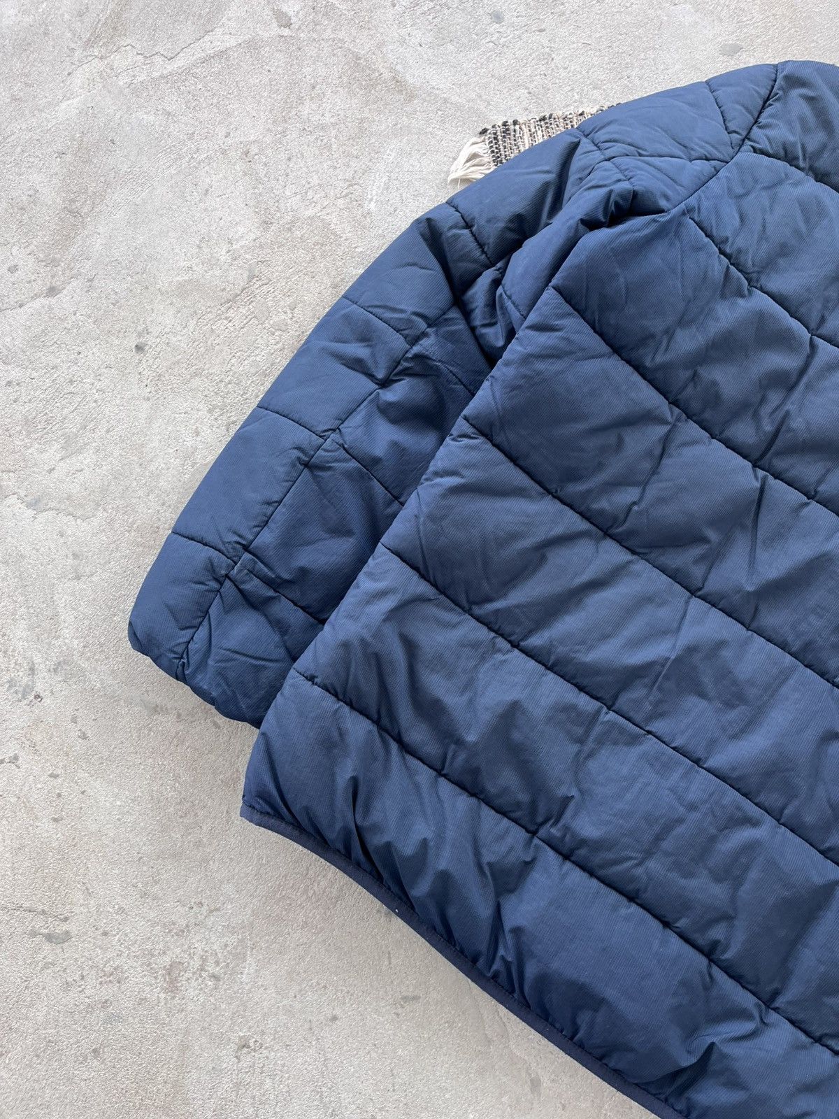 Barbour Vintage Barbour International Court Quilt Jacket Navy Y2K Size US L / EU 52-54 / 3 - 13 Thumbnail