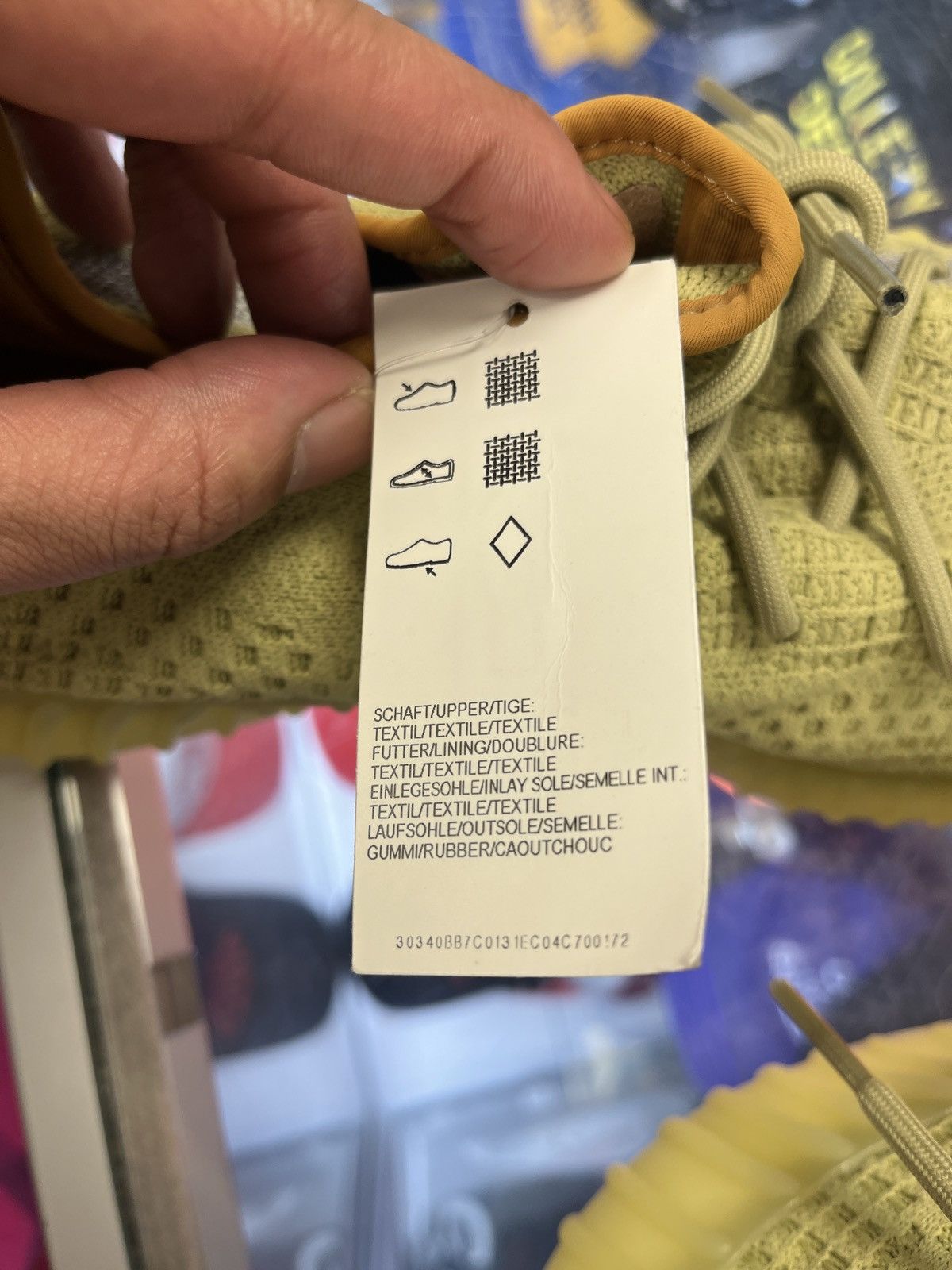 Adidas Yeezy 350 V2 Marsh Size US 10.5 / EU 43-44 - 9 Thumbnail