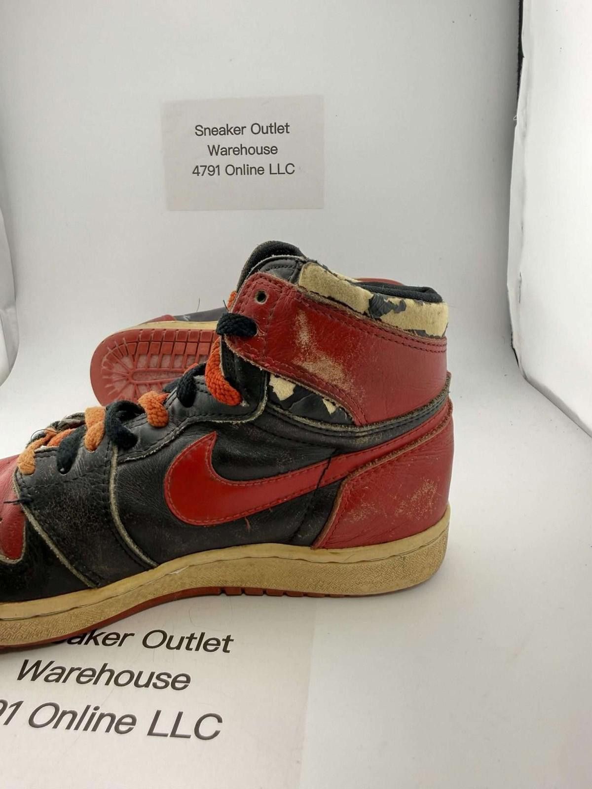 Nike ORIGINAL Nike Air Jordan 1985 Bred Sneakers US 6 Used No Box Size US 6 / EU 39 - 7 Thumbnail