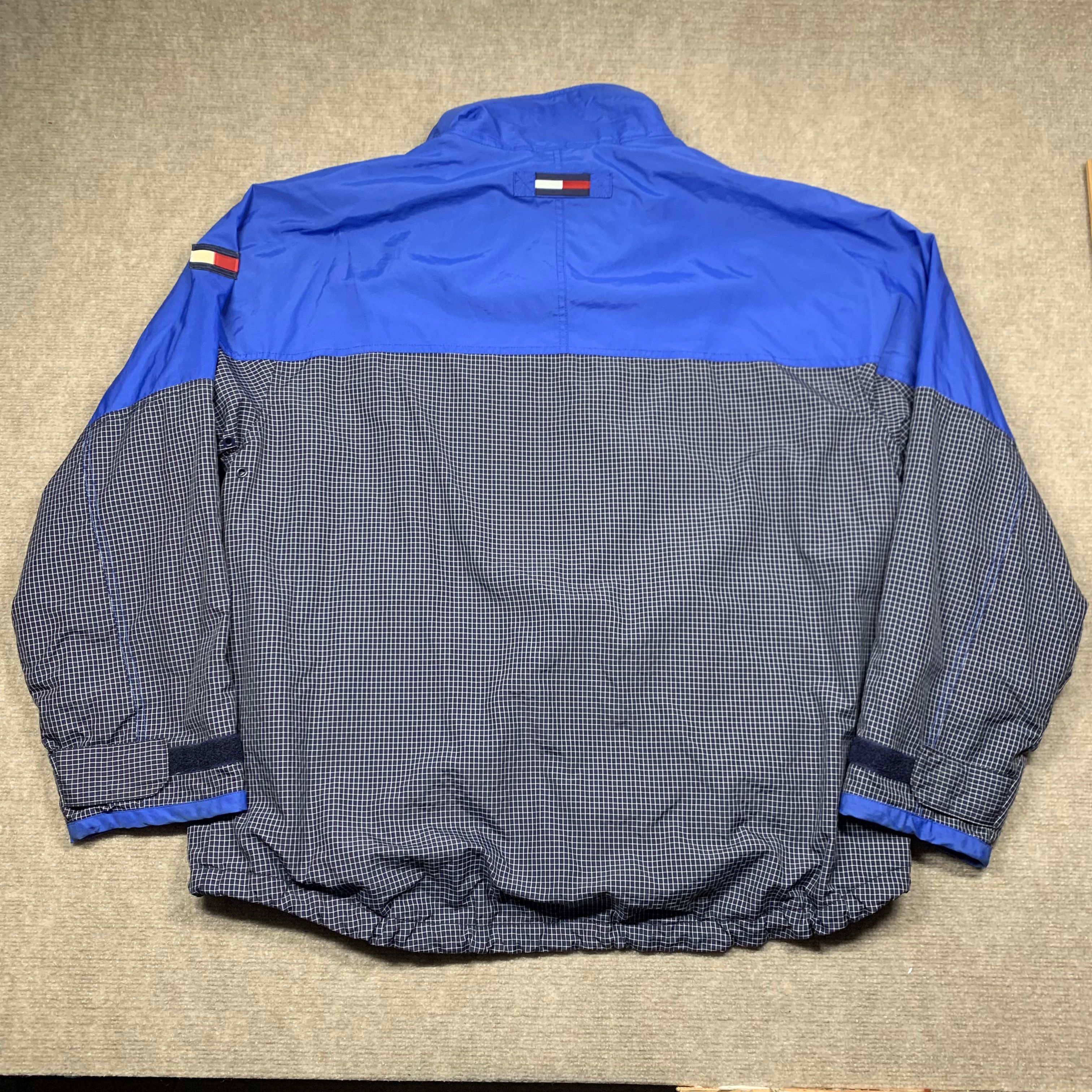 Tommy Hilfiger Vintage Tommy Hilfiger Windbreaker Mens XL Spell Out 90'S Size US XL / EU 56 / 4 - 10 Thumbnail