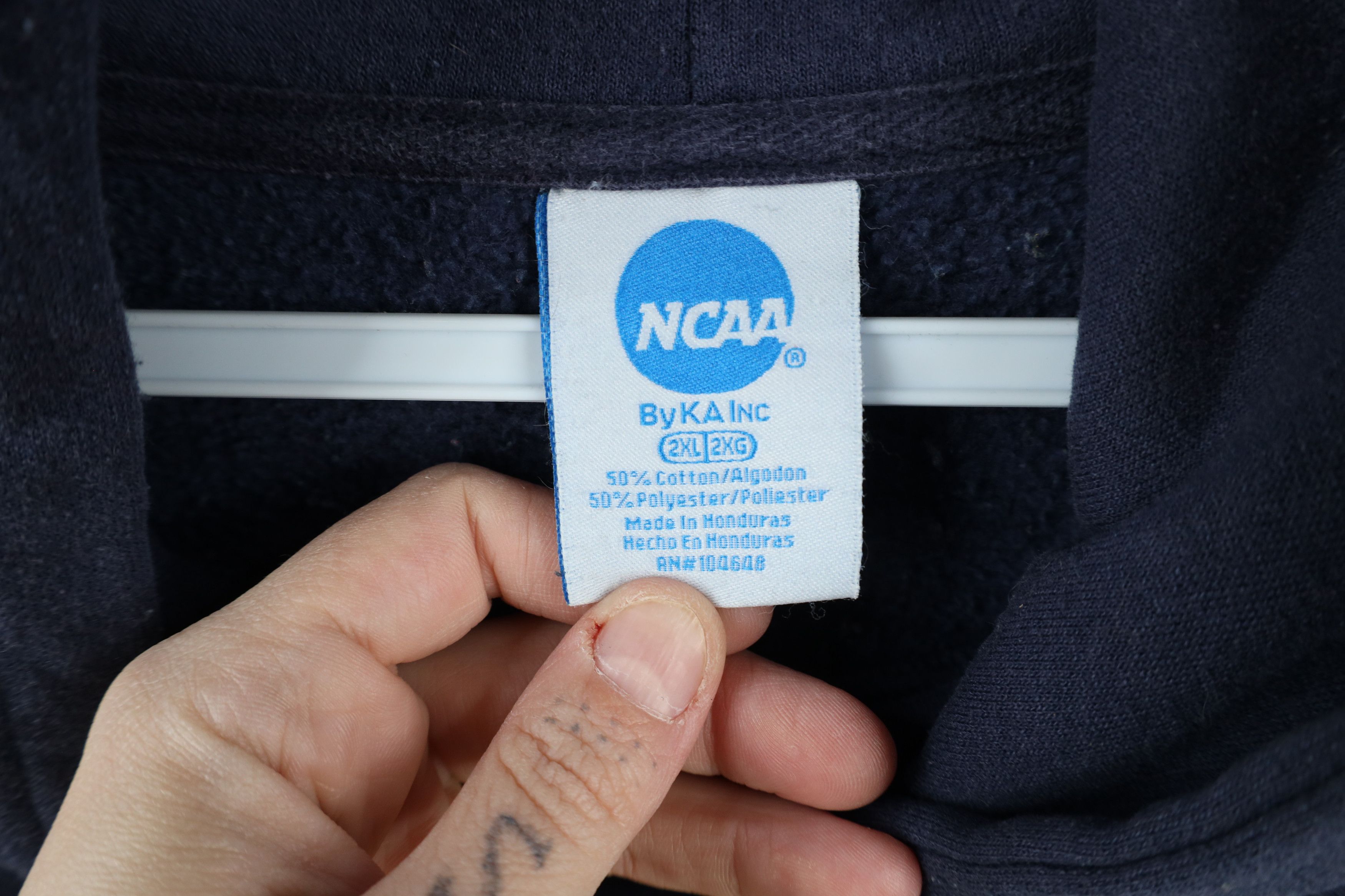 Vintage Vintage Faded University of Michigan Hoodie Sweatshirt Blue Size US XXL / EU 58 / 5 - 8 Thumbnail