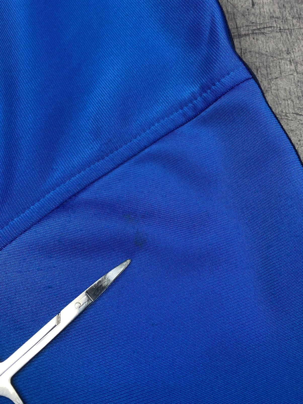 Nike Vintage Nike Track Jacket Big Swoosh Full Zip Y2K Size US L / EU 52-54 / 3 - 13 Thumbnail