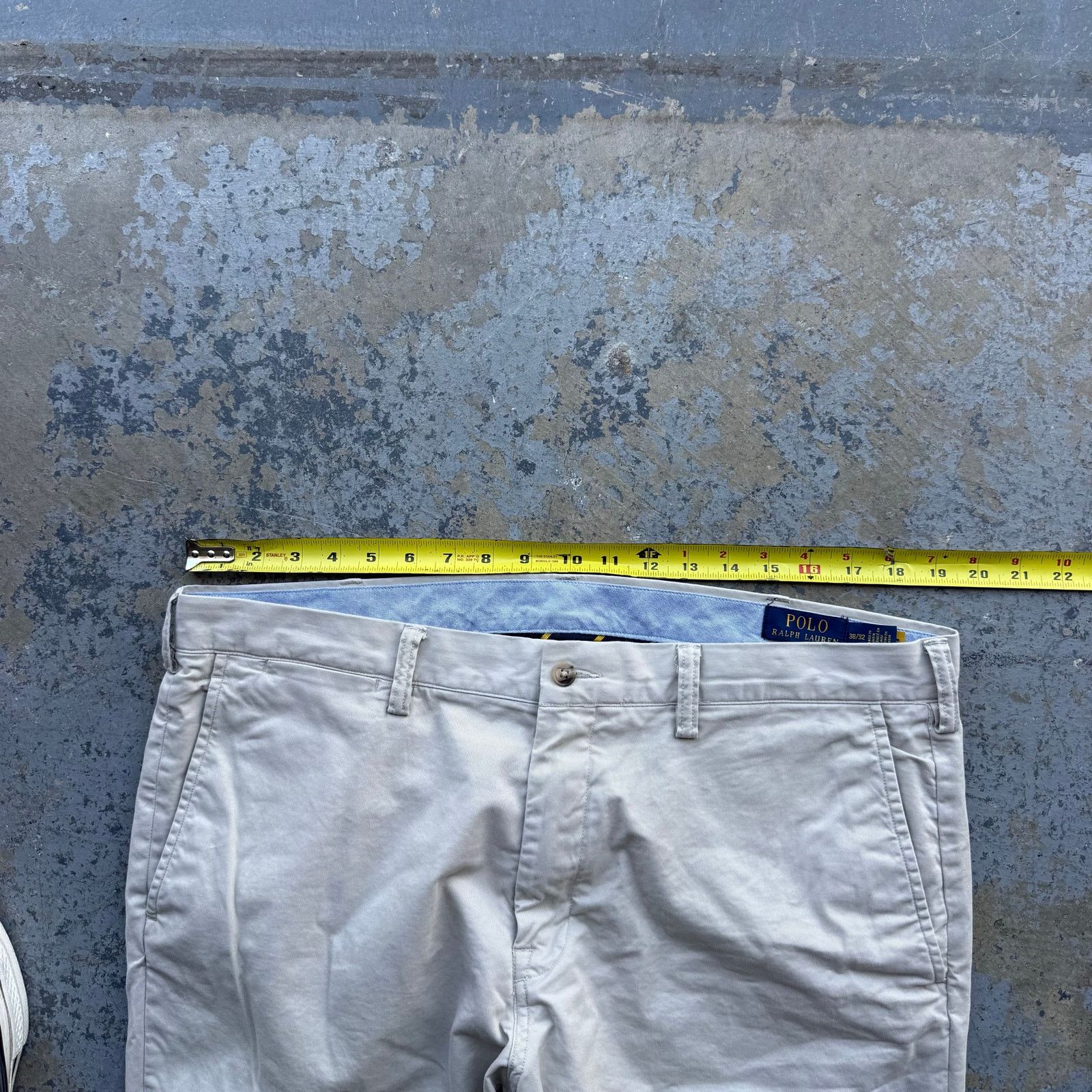 Polo Ralph Lauren Polo Ralph Lauren Slim Stretch Khaki Chino Pants Size US 38 / EU 54 - 6 Thumbnail