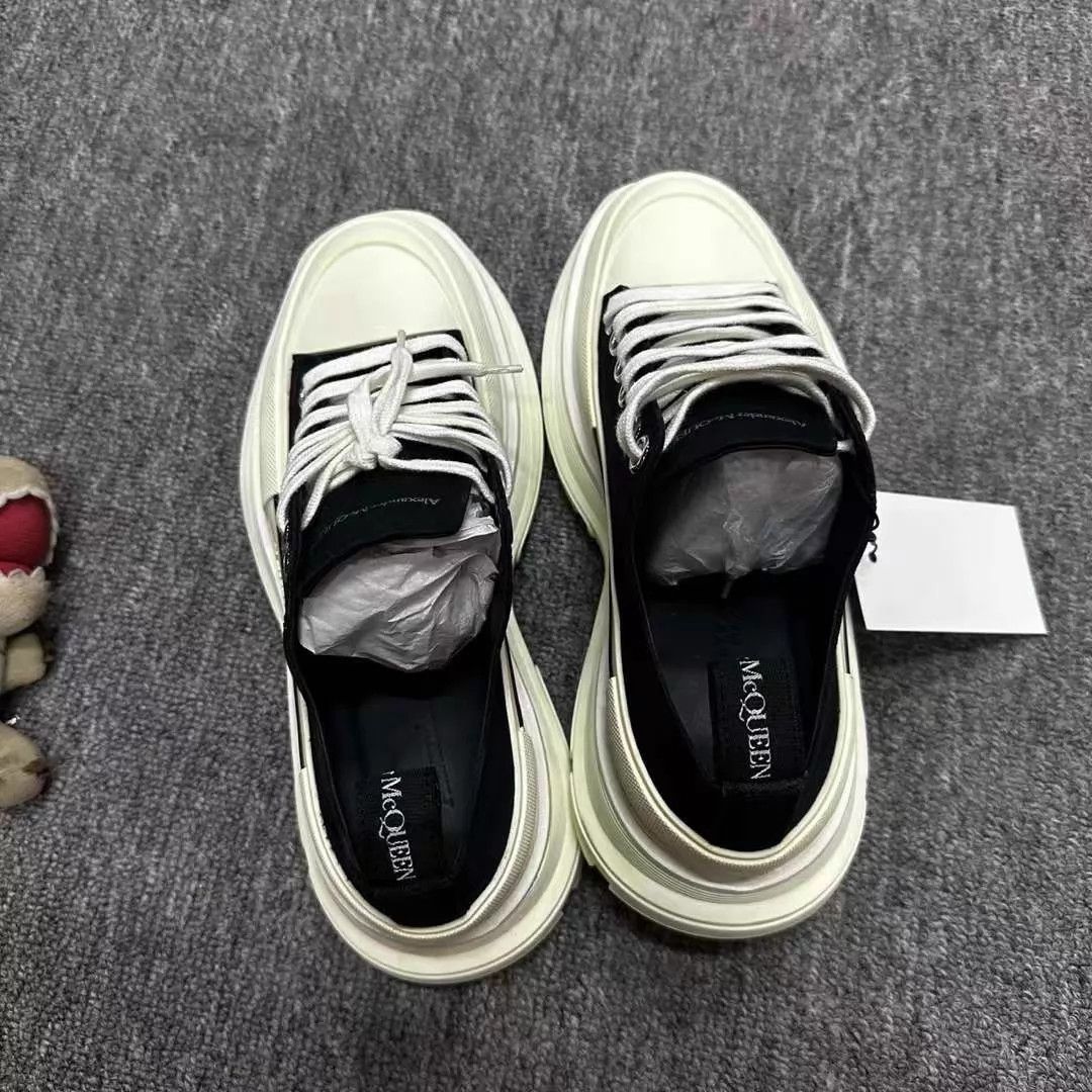 Alexander McQueen McQueen 99% new women's dad shoes 37 Size US 6.5 / IT 36.5 - 5 Thumbnail