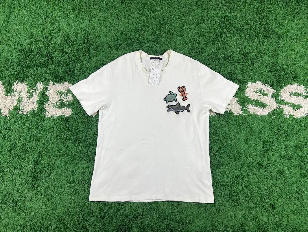 Louis Vuitton Louis Vuitton White XL Men's T-Shirt with Embroidery 0089 Size US XL / EU 56 / 4 - 1 Thumbnail