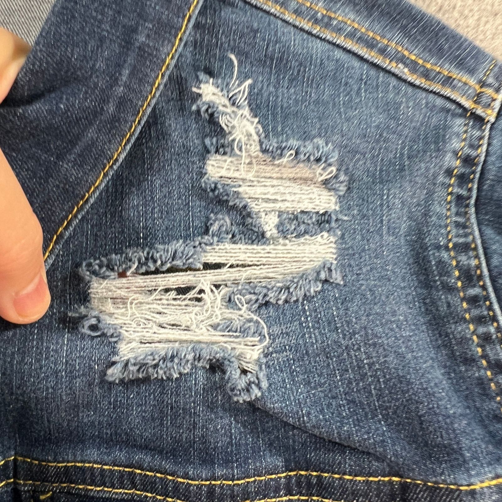 Other Belle by Kim Gravel Distressed Denim Jacket with Frave Size S / US 4 / IT 40 - 11 Thumbnail