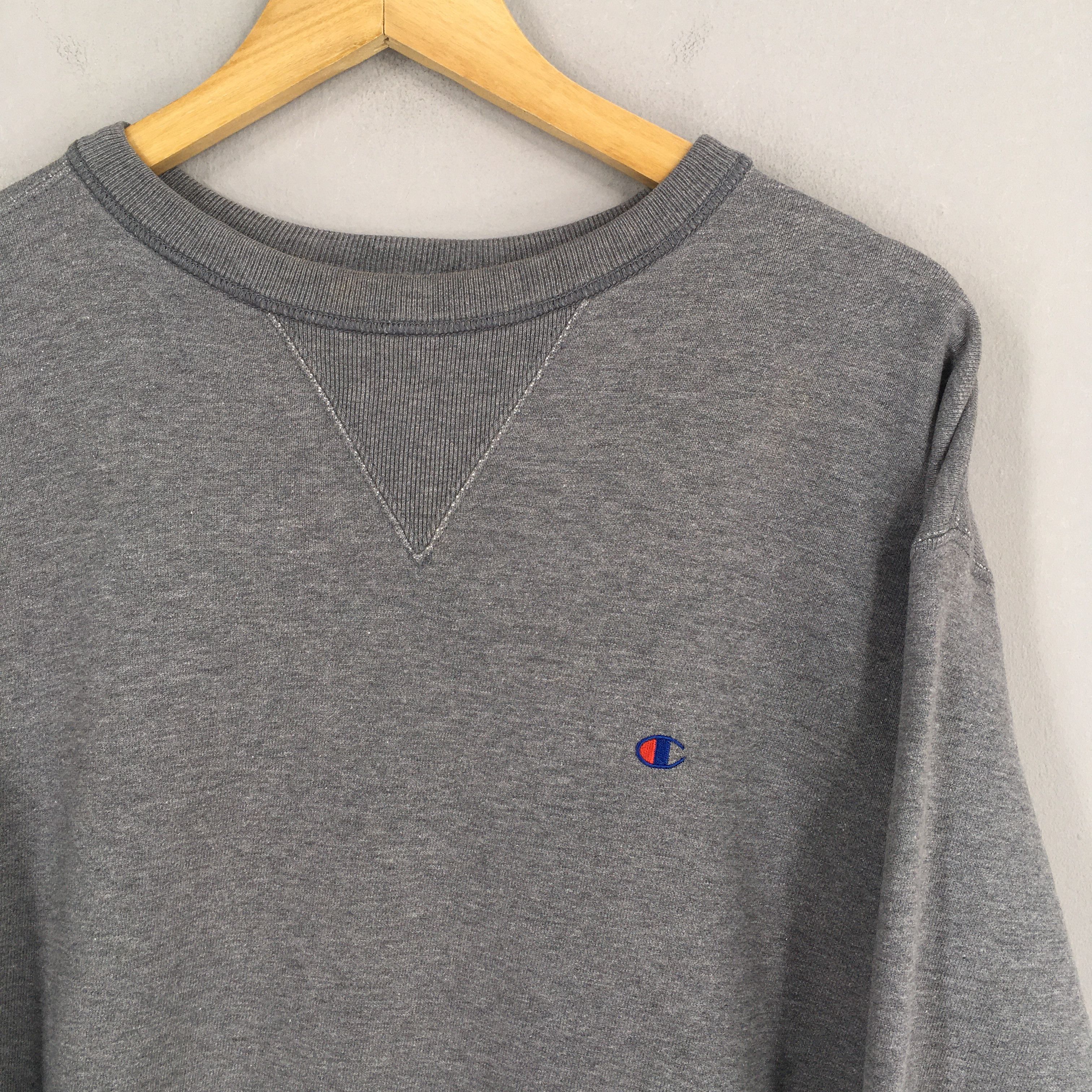 Champion × Vintage Vintage Champion Script Logo Gray Sweatshirt Large Size US L / EU 52-54 / 3 - 2 Thumbnail