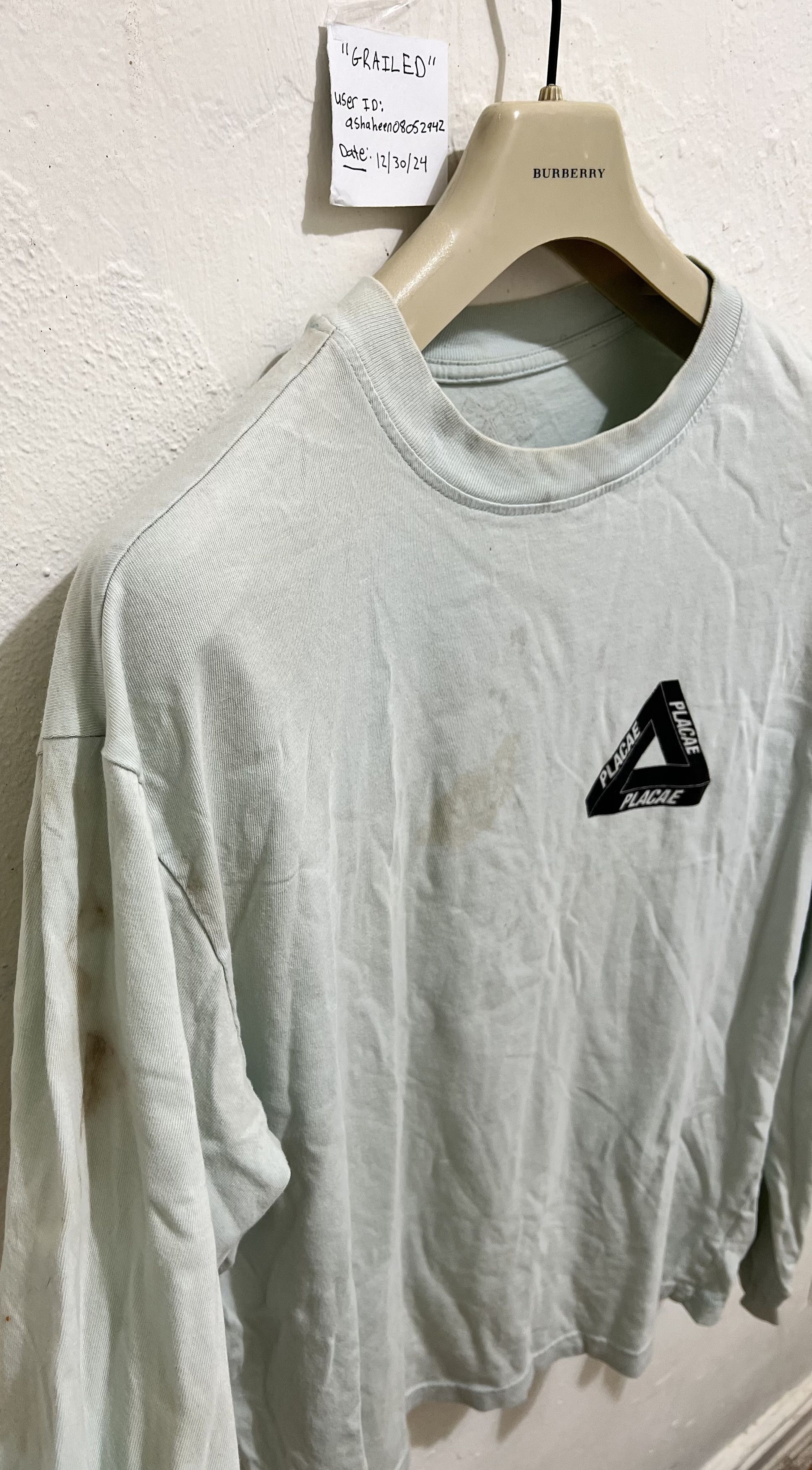 Palace DELISTING in 1hr* Misspelled Palace “Placae” Long sleeveRare Size US L / EU 52-54 / 3 - 8 Thumbnail