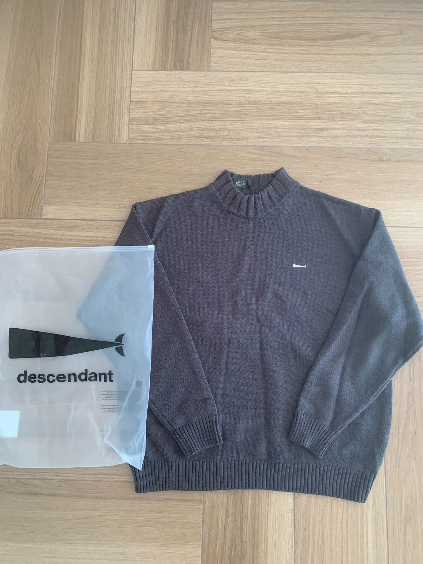 Descendant DCDT DRAGNET RIB KNIT Chocolate Half-Turtleneck Sweater M 4 Size US XL / EU 56 / 4 - 1 Thumbnail
