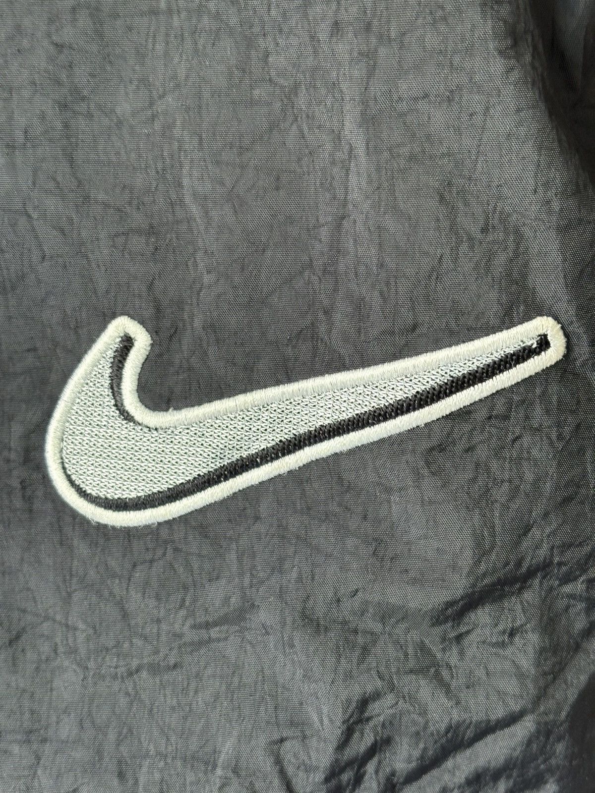 Nike Vintage Nike Half Zip Windbreaker Size US M / EU 48-50 / 2 - 3 Thumbnail