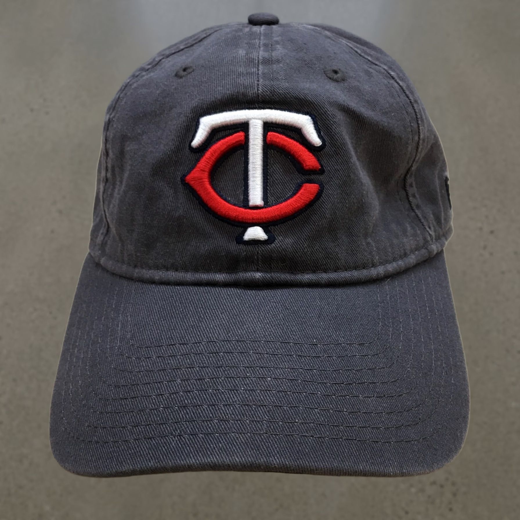 New Era New Era Minnesota Twins Baseball Hat Womens Gray OS Curved Brim Embroidered Logo Size ONE SIZE - 1 Thumbnail