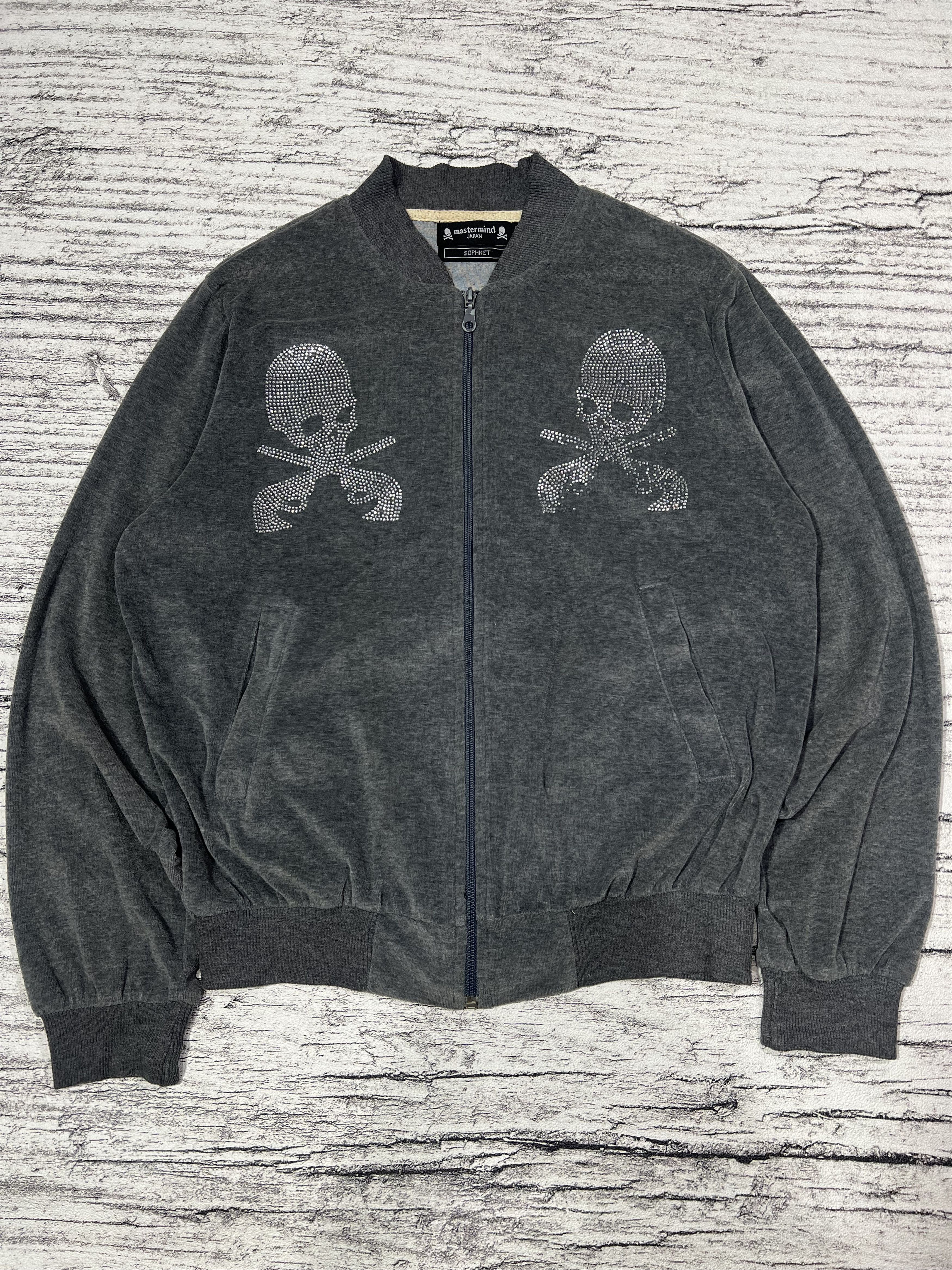 Japanese Brand 2000s Mastermind Japan Skull Swarovski Velvet y2k Lgb Ifsix Size US M / EU 48-50 / 2 - 1 Thumbnail