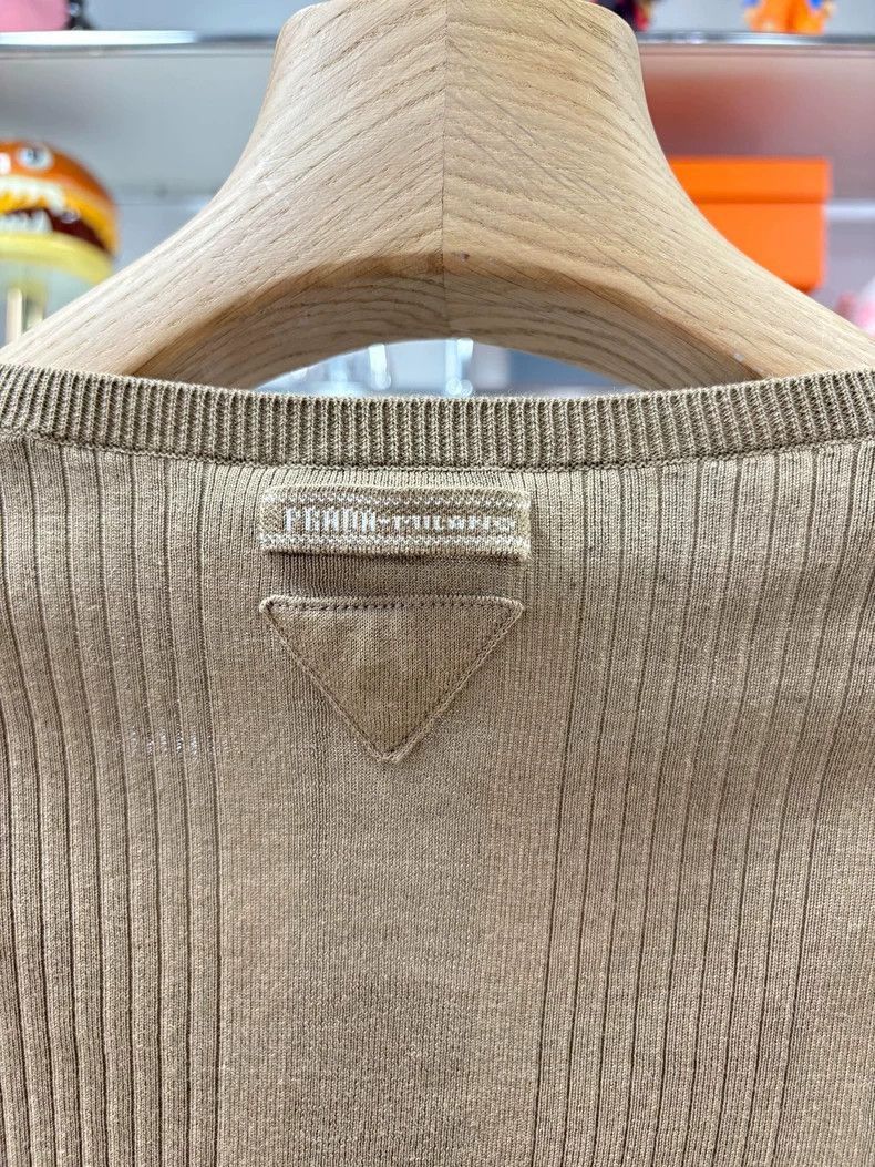 Prada Prada Beige Ribbed Cotton Knit Top-2506 Size S / US 4 / IT 40 - 3 Thumbnail