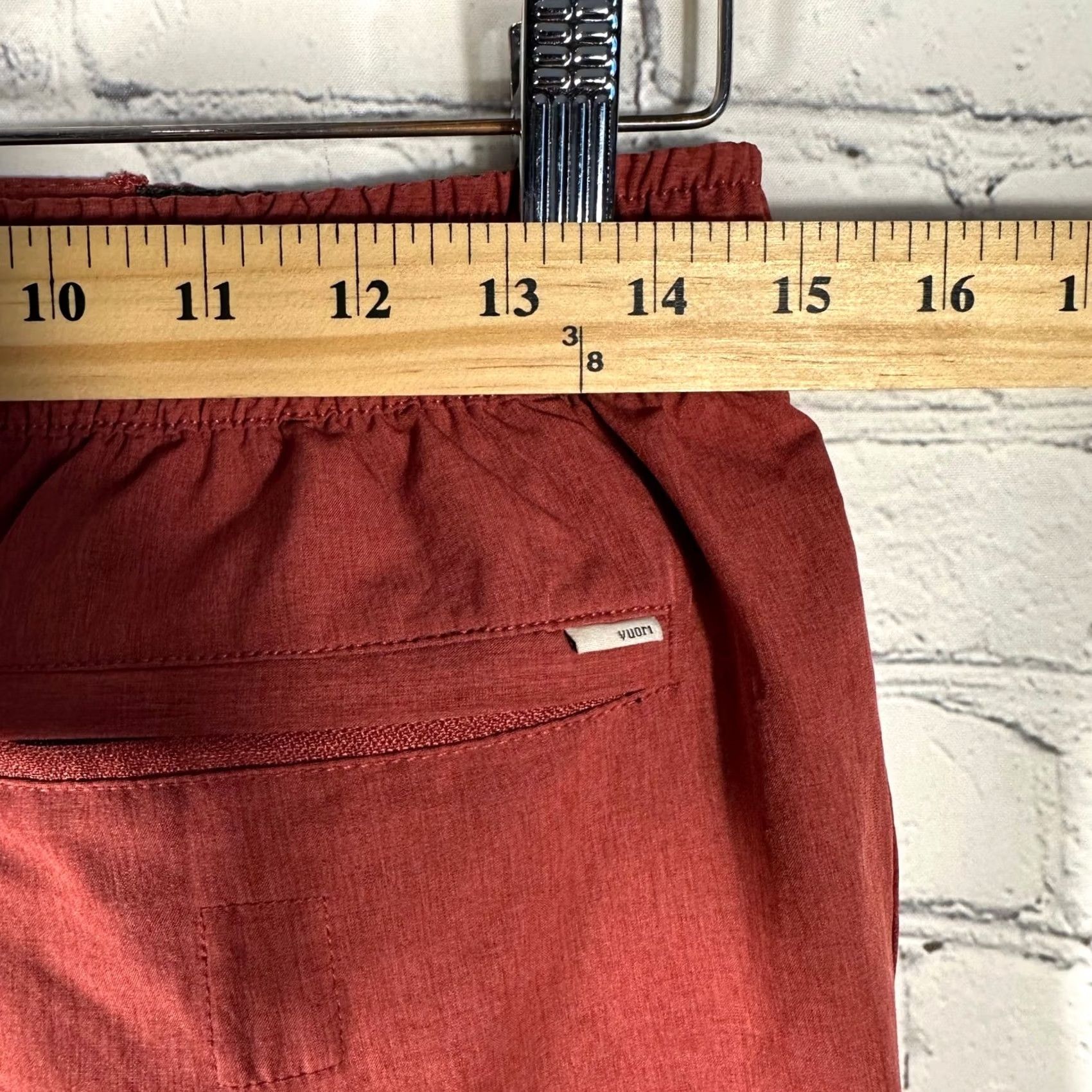 Vuori Vuori Kore Shorts Mens Small Red Heathered Training Athletic Gym Shorts Size US 29 - 4 Thumbnail