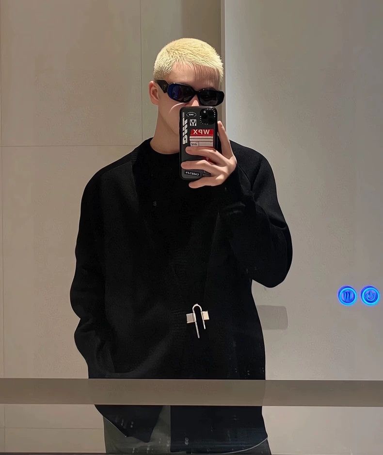 Givenchy Givenchy New mmw Silver Buckle Black Wool Cardigan Size US L / EU 52-54 / 3 - 2 Thumbnail