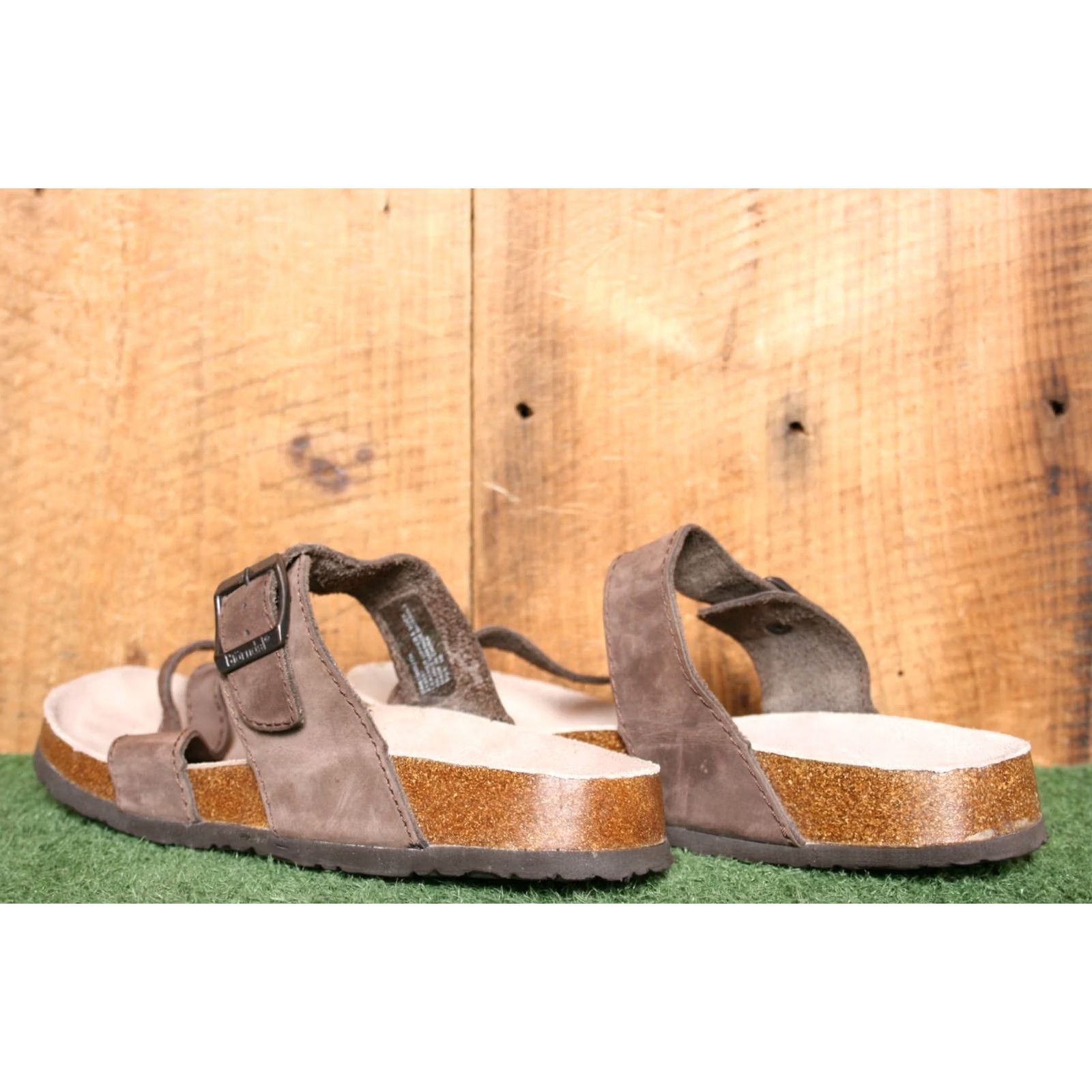 Vintage VINTAGE BJORNDAL Dartmouth Brown Leather Toe Loop Slide Sandals Women's 9B Size US 9 / IT 39 - 3 Thumbnail