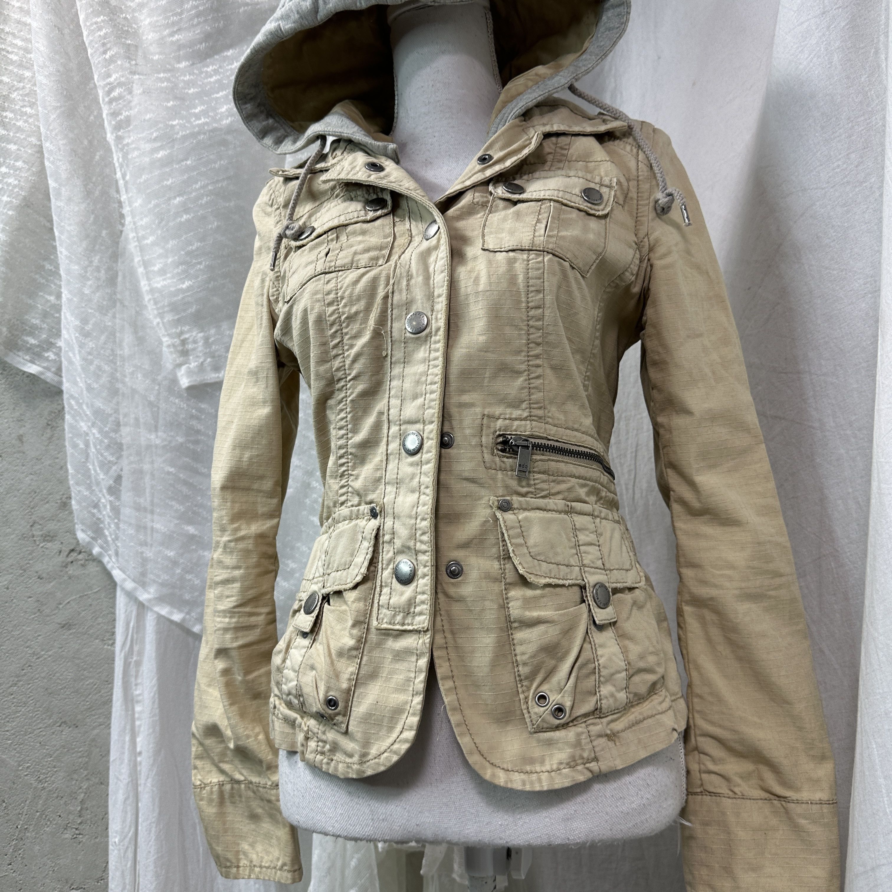 Vintage Vintage Streetwear Gorpcore Cargo Hooded Jacket Y2K Size XS / US 0-2 / IT 36-38 - 2 Thumbnail