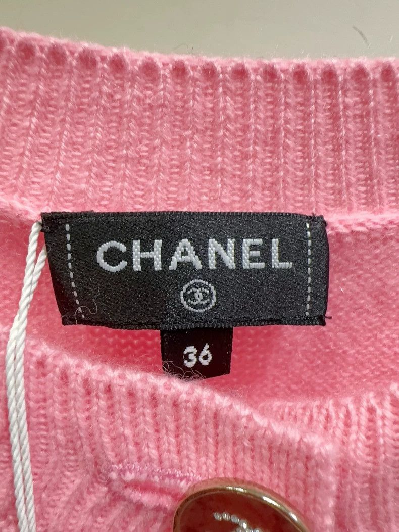 Chanel Chanel 23B early autumn full logo long-sleeved cardigan 250 Size XS / US 0-2 / IT 36-38 - 5 Thumbnail