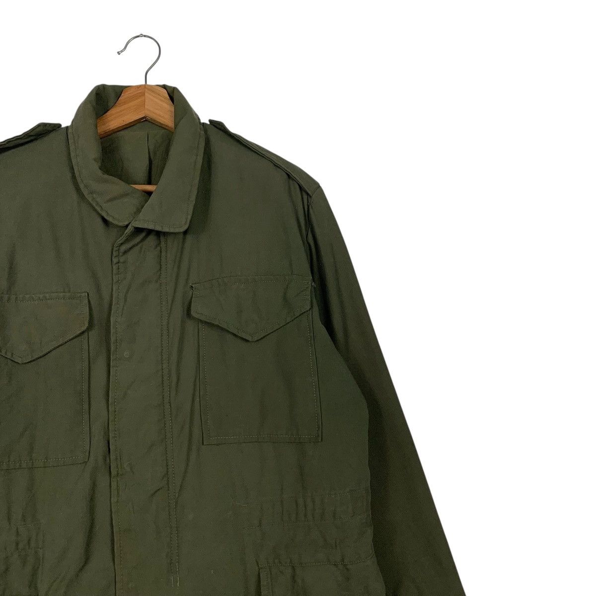 Vintage Vintage Olive Green Army Military Field Jacket #2304-C102 Size US L / EU 52-54 / 3 - 5 Thumbnail