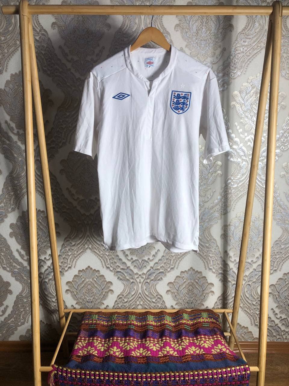 Umbro VINTAGE UMBRO ENGLAND RETRO SOCCER JERSEY MANCHESTER Y2K 90s Size US M / EU 48-50 / 2 - 1 Thumbnail