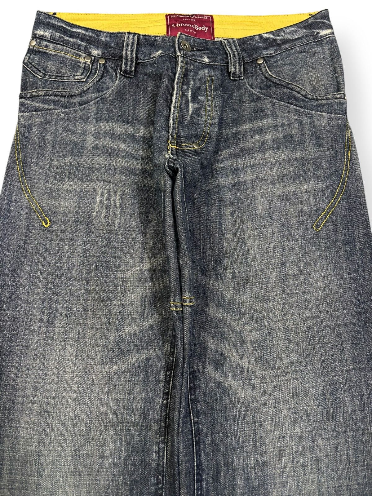 Beauty Beast Vintage Japanese Brand Clawmark Faded Loose Fit Ripped Jeans Size US 32 / EU 48 - 3 Thumbnail